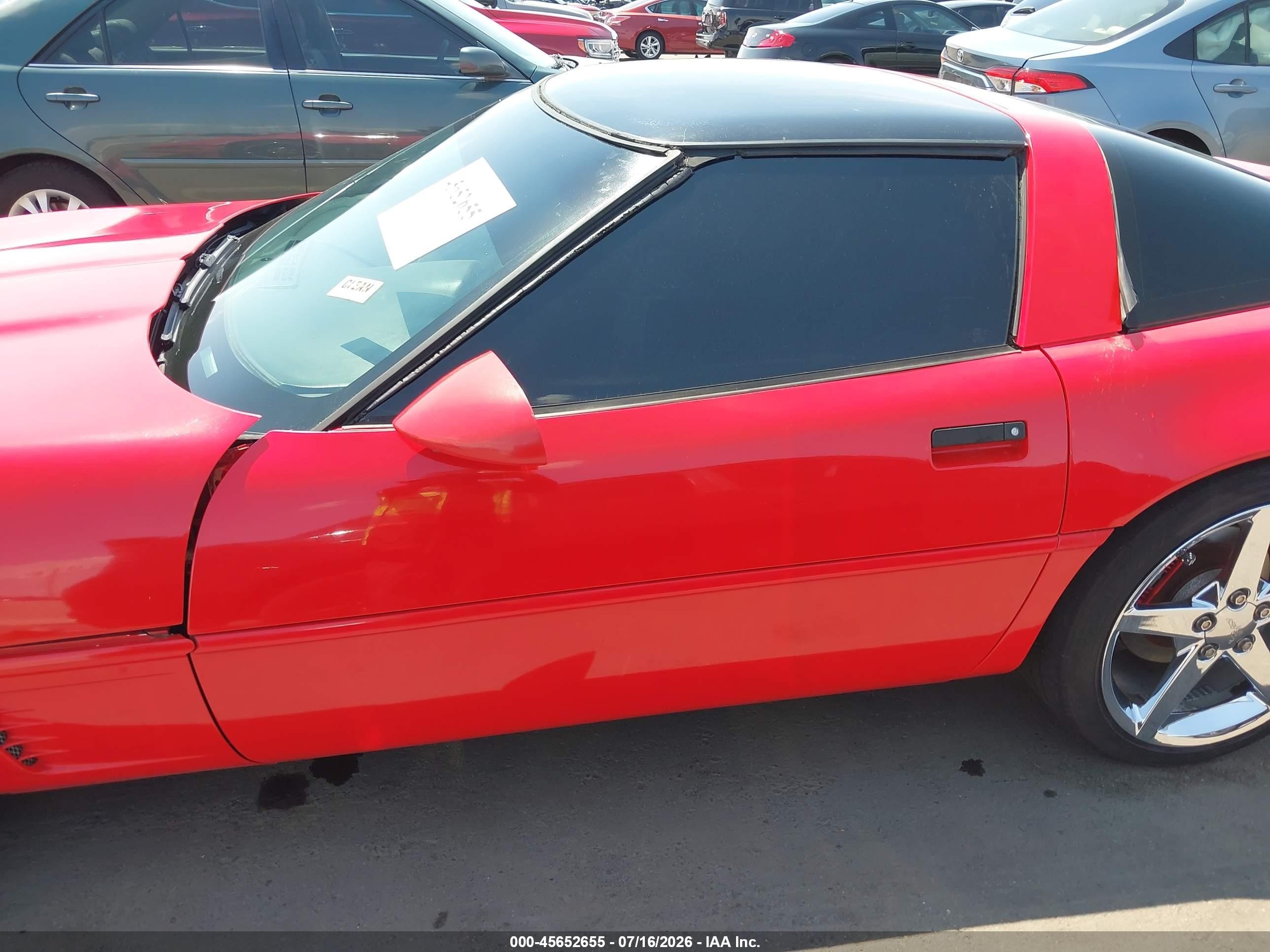 1994 Chevrolet Corvette   Red vin: 1G1YY22P9R5103895