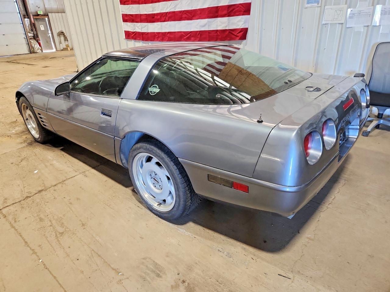 1991 Chevrolet Corvette Gray vin: 1G1YY2383M5112947