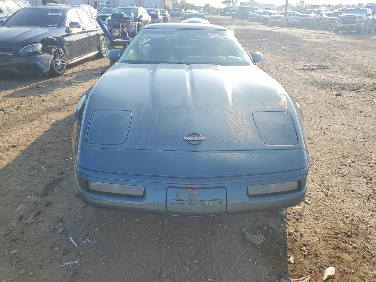 1991 Chevrolet Corvette Teal vin: 1G1YY2385M5113307