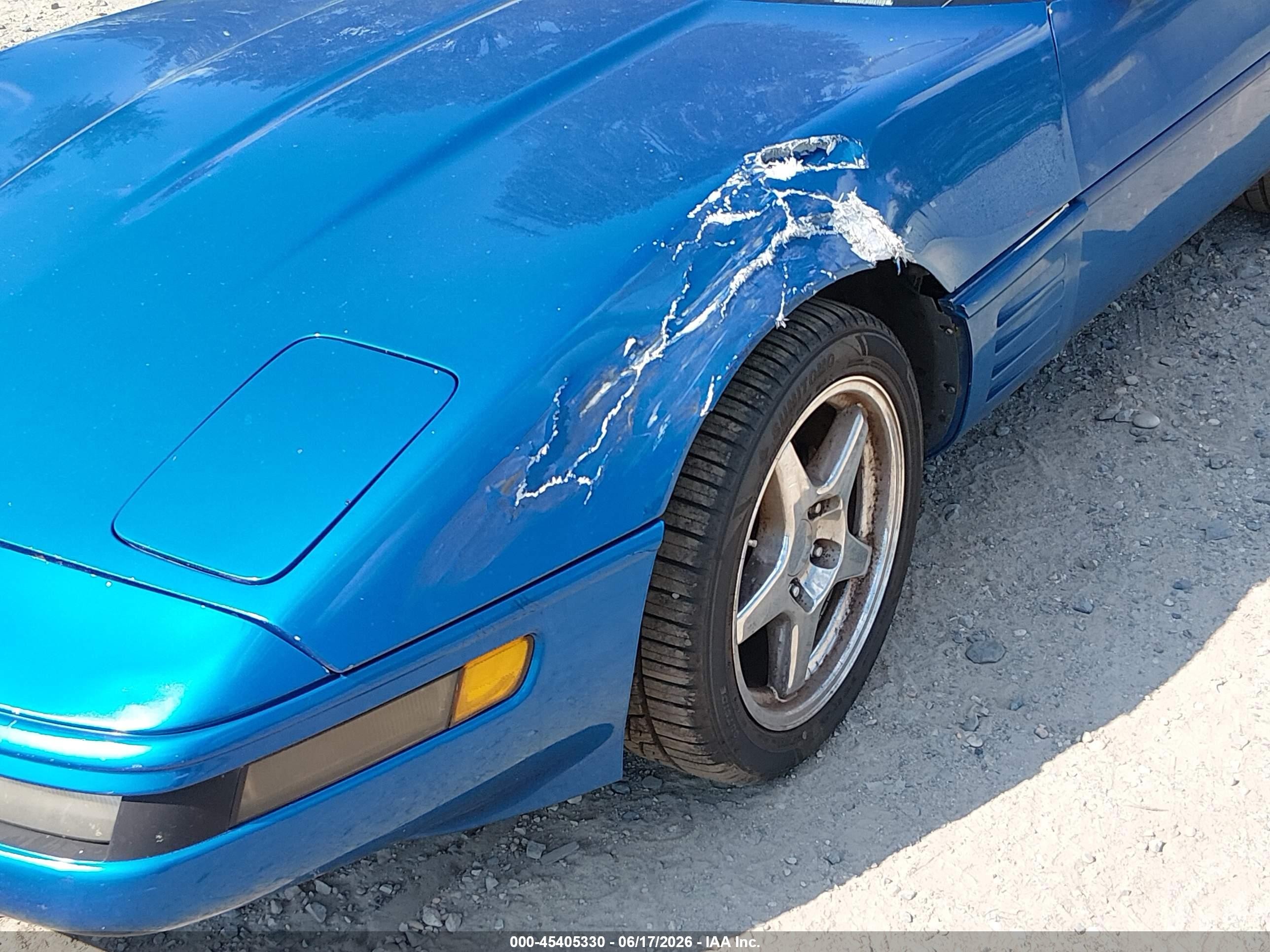 1991 Chevrolet Corvette   Blue vin: 1G1YY2387M5107816