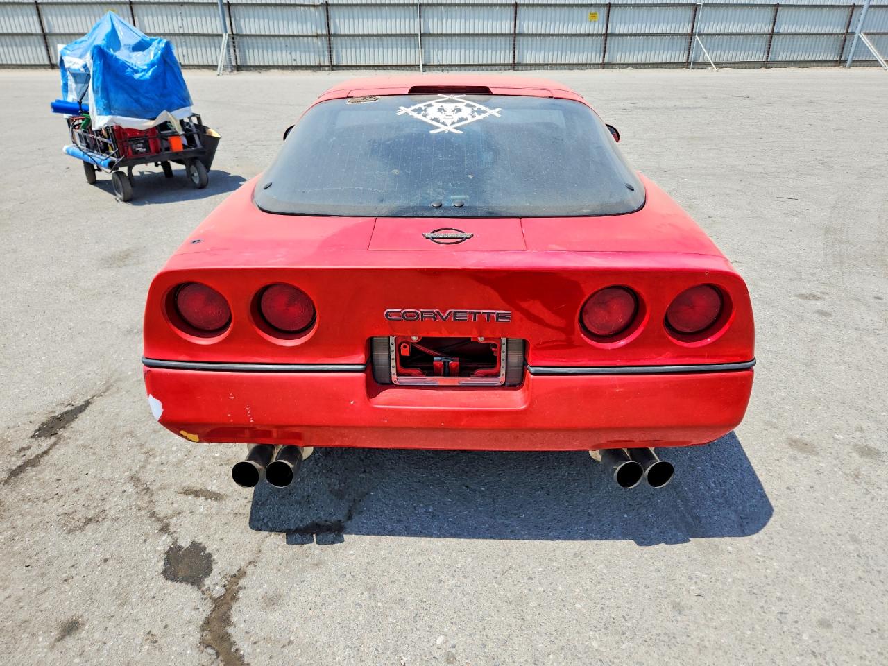 1990 Chevrolet Corvette Red vin: 1G1YY2388L5105748