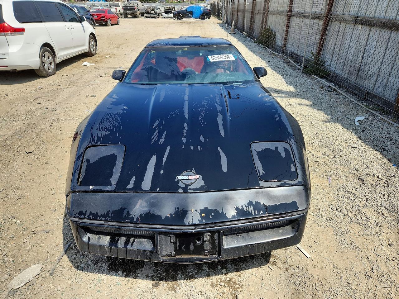 1990 Chevrolet Corvette Black vin: 1G1YY2389L5101675