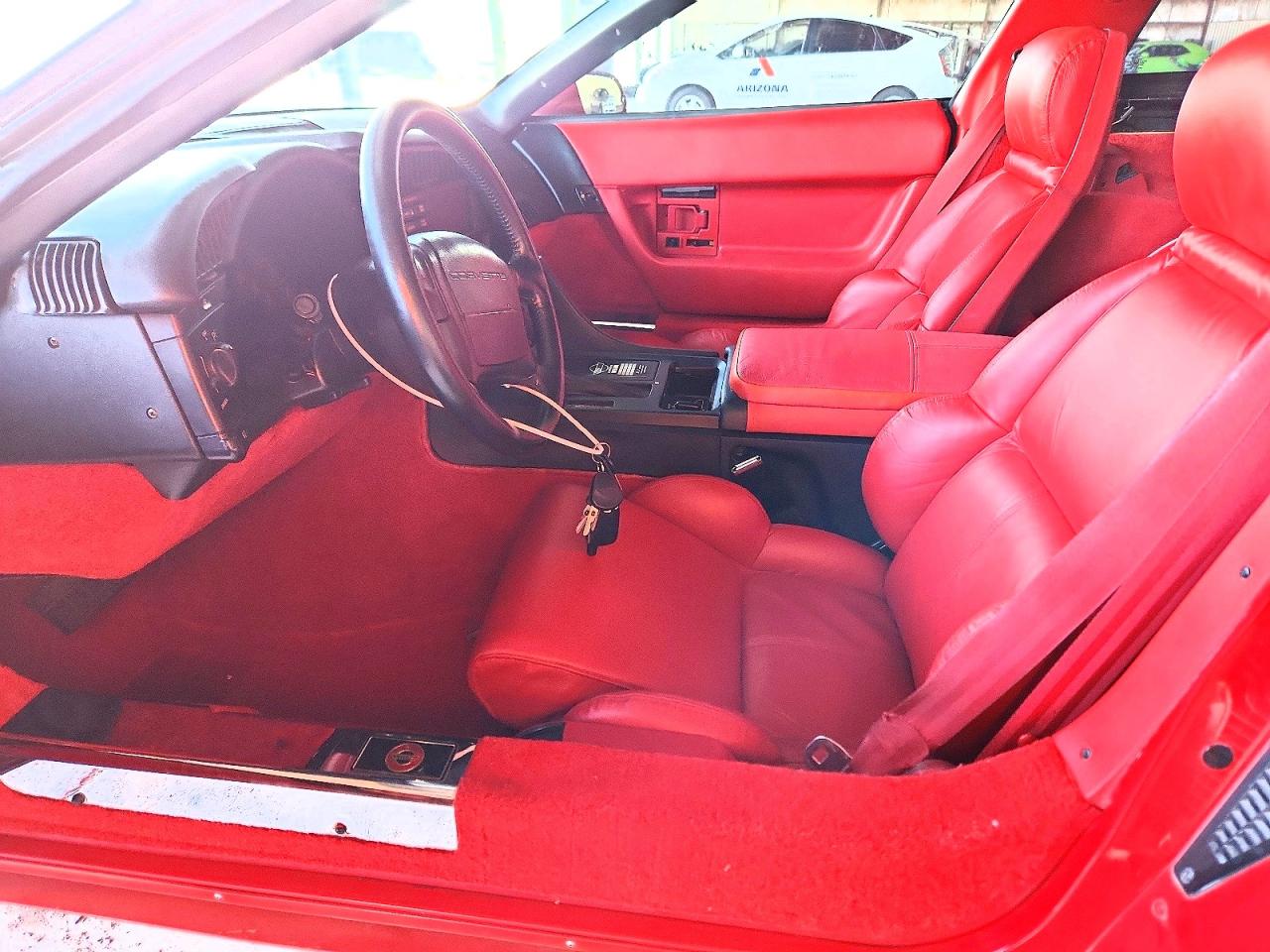 1992 Chevrolet Corvette Burgundy vin: 1G1YY23P5N5103627