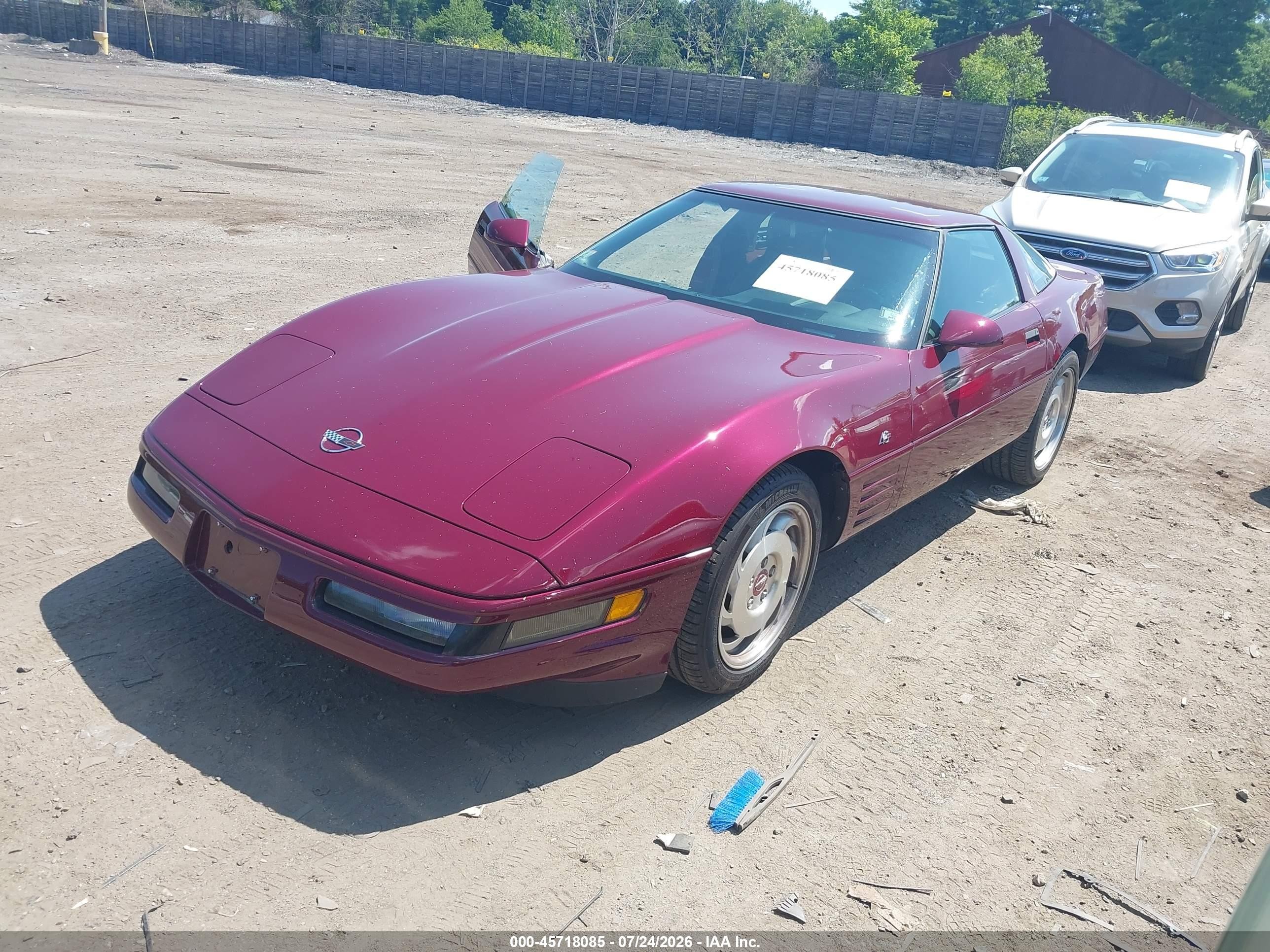 1993 Chevrolet Corvette   Красный vin: 1G1YY23P5P5117773