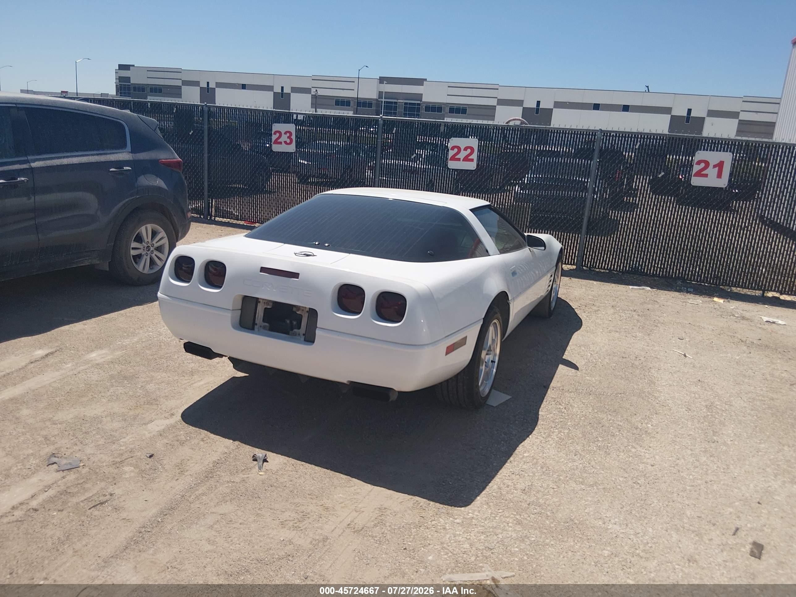 1993 Chevrolet Corvette   White vin: 1G1YY23P7P5109562