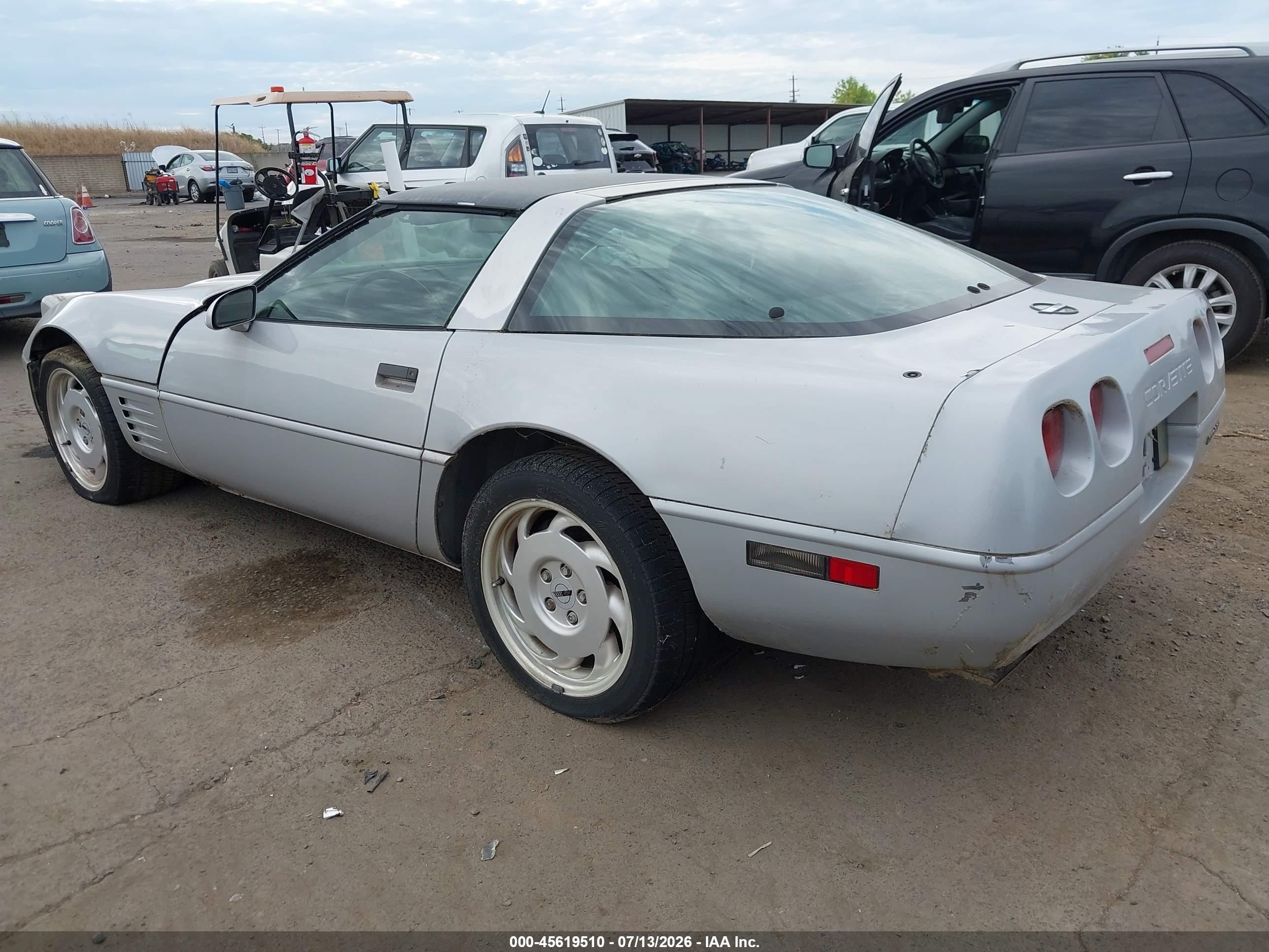 1992 Chevrolet Corvette   Silver vin: 1G1YY23PXN5106913