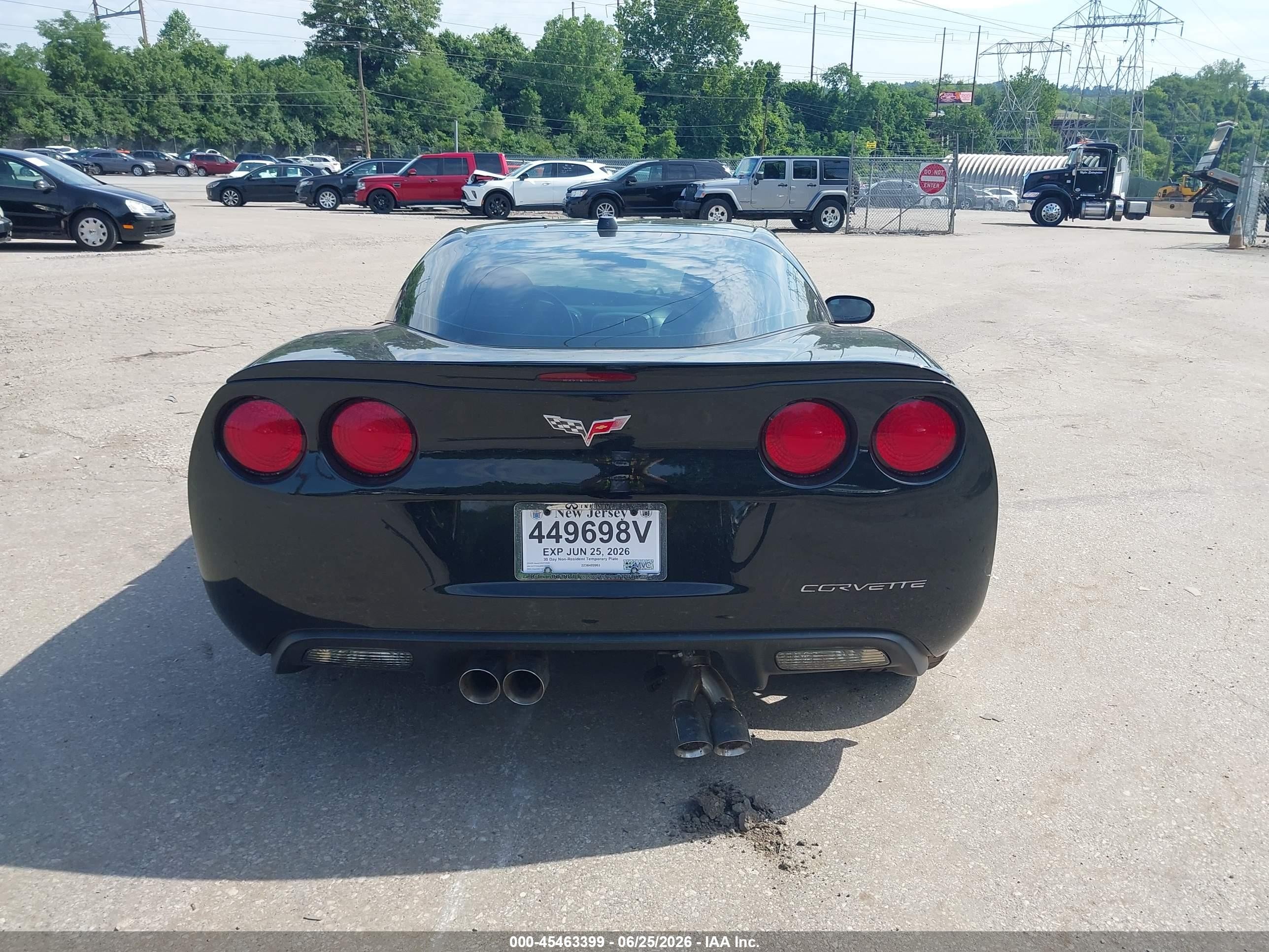 2005 Chevrolet Corvette   Black vin: 1G1YY24U055106150
