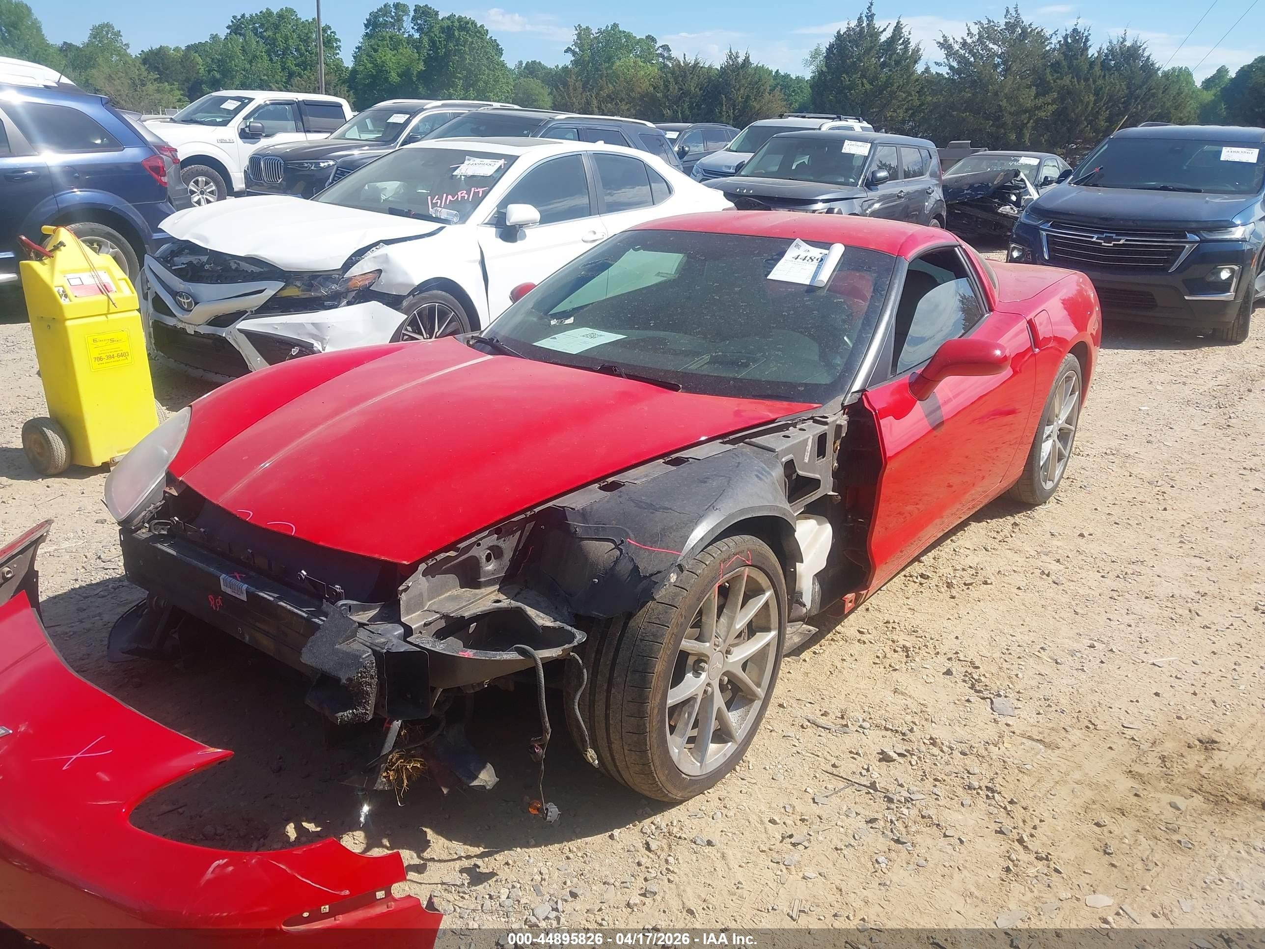 2005 Chevrolet Corvette Red vin: 1G1YY24U055115950