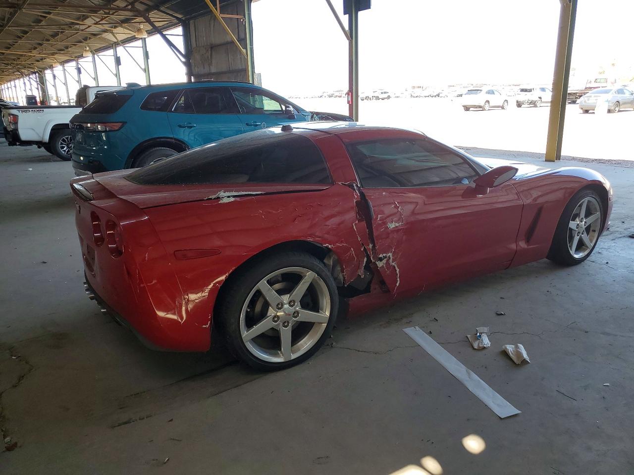 2005 Chevrolet Corvette Red vin: 1G1YY24U355103100