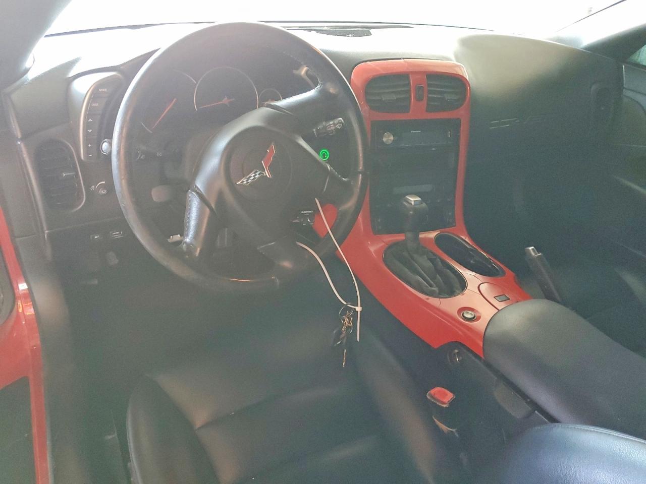 2005 Chevrolet Corvette Red vin: 1G1YY24U355103100