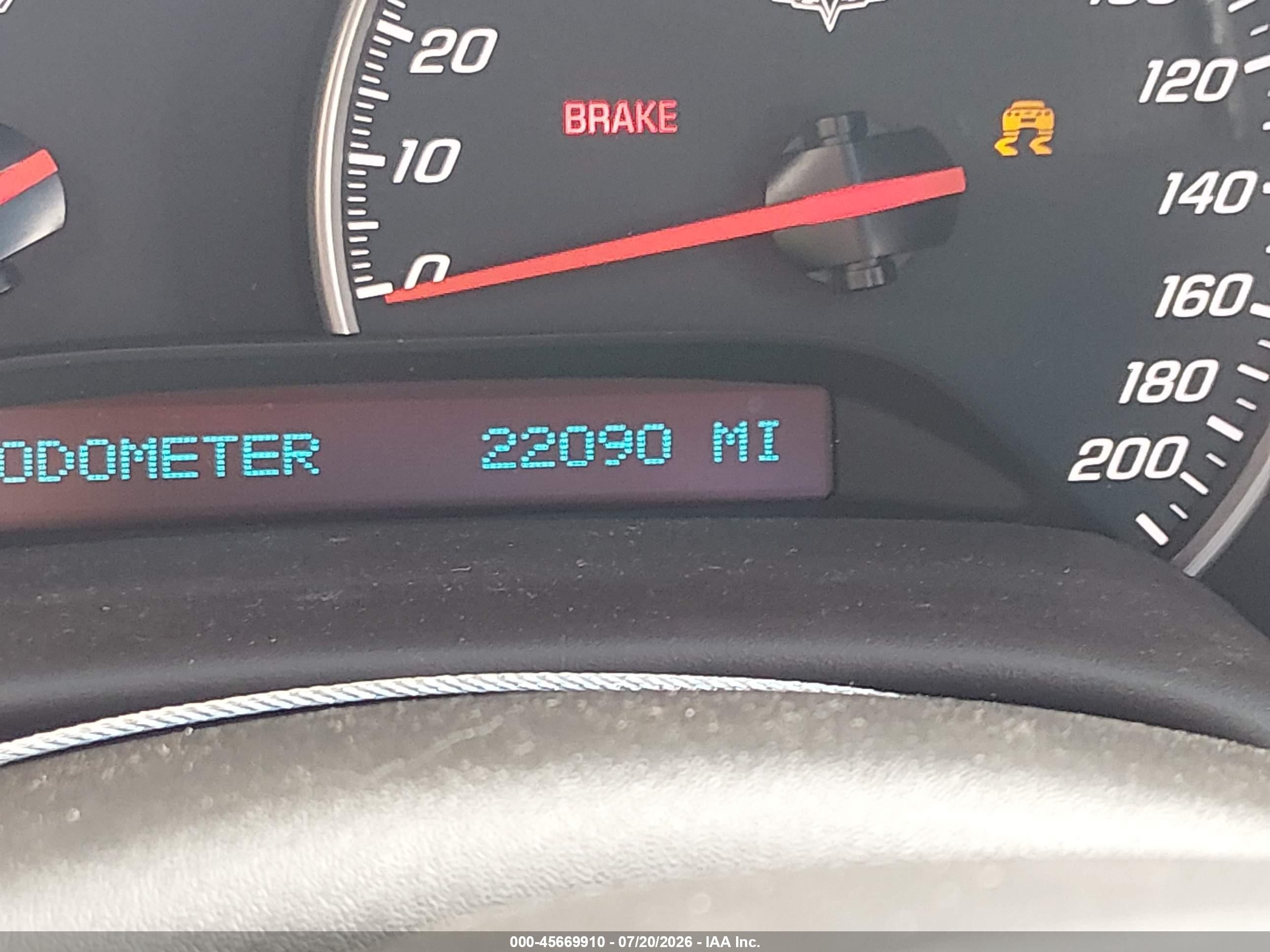 2005 Chevrolet Corvette   Красный vin: 1G1YY24U455129592