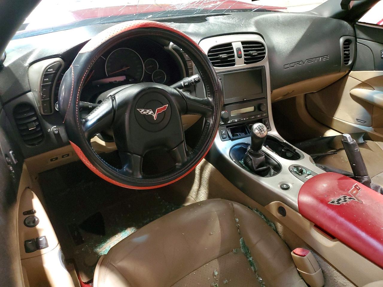 2005 Chevrolet Corvette Красный vin: 1G1YY24U755102015