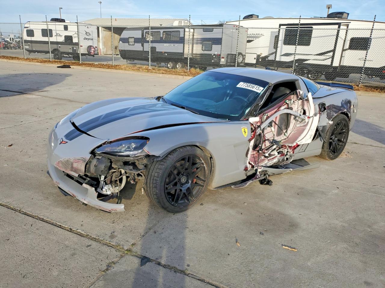 2005 Chev Corvette Серый vin: 1G1YY24U755136682