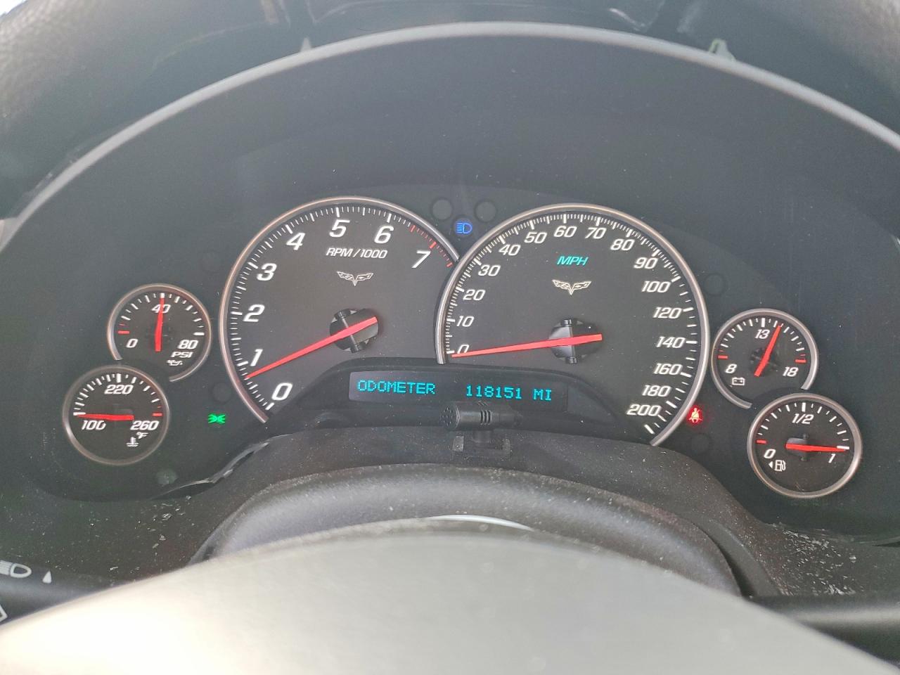 2005 Chev Corvette Серый vin: 1G1YY24U755136682