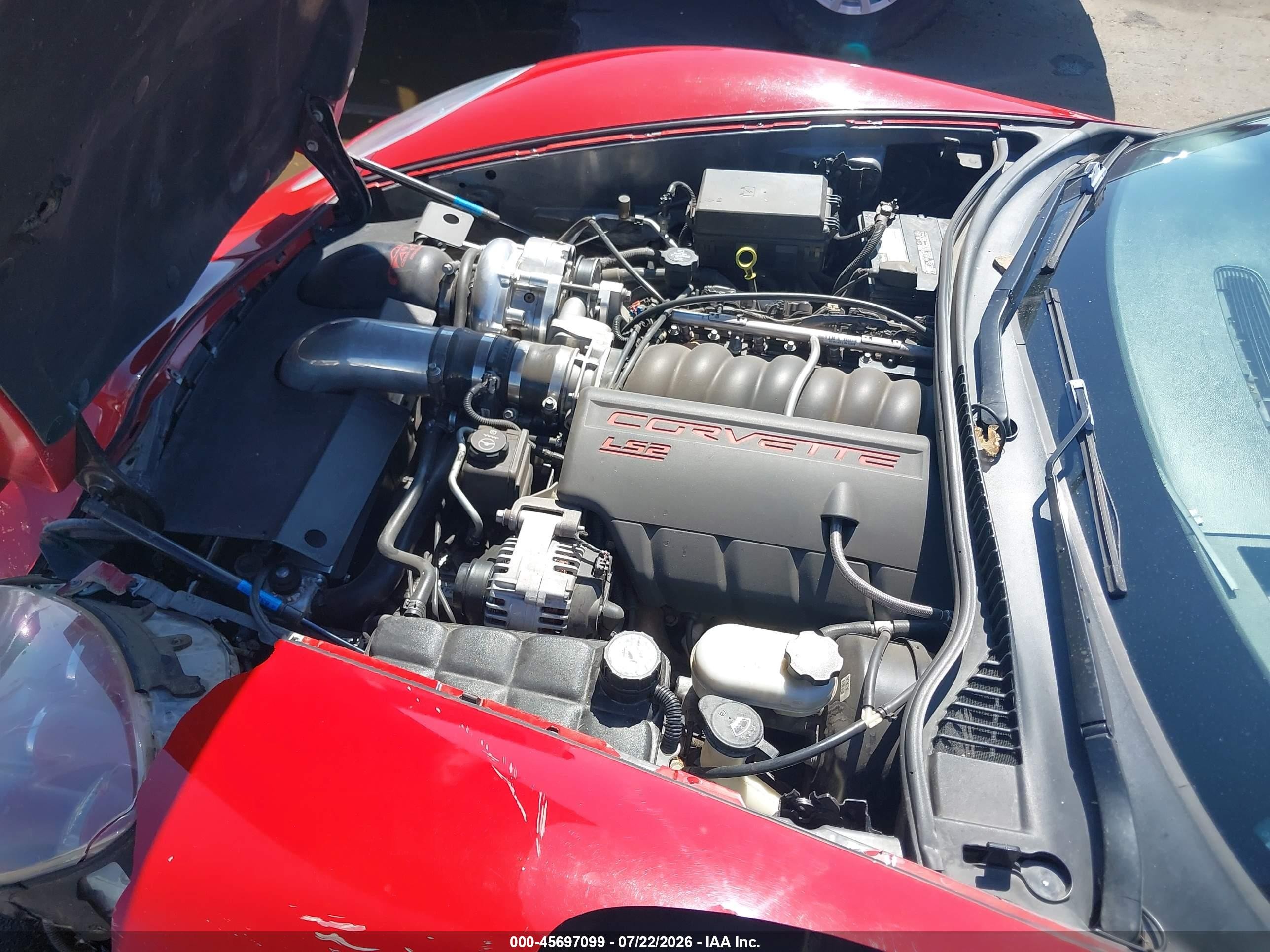2005 Chevrolet Corvette   Красный vin: 1G1YY24U855102699