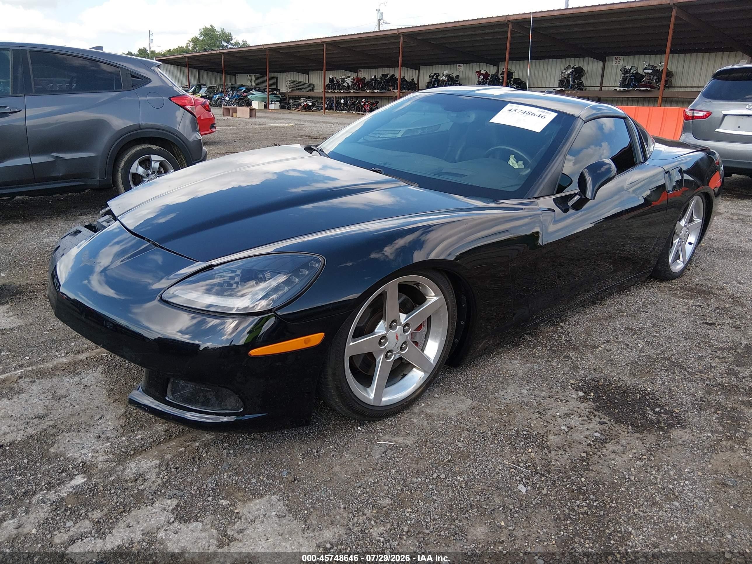 2005 Chevrolet Corvette   Черный vin: 1G1YY24U955104753