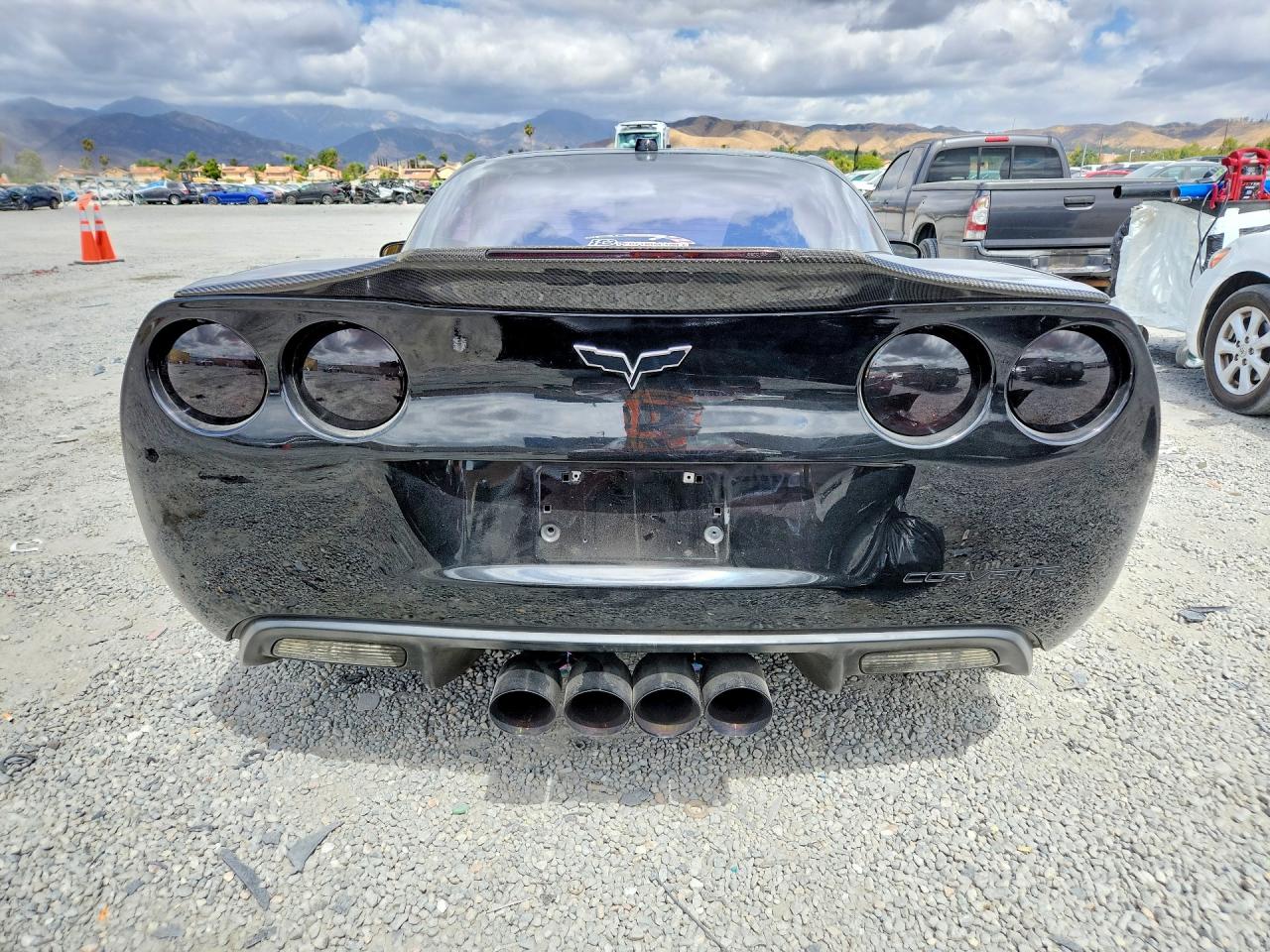 2005 Chevrolet Corvette Black vin: 1G1YY24U955108026