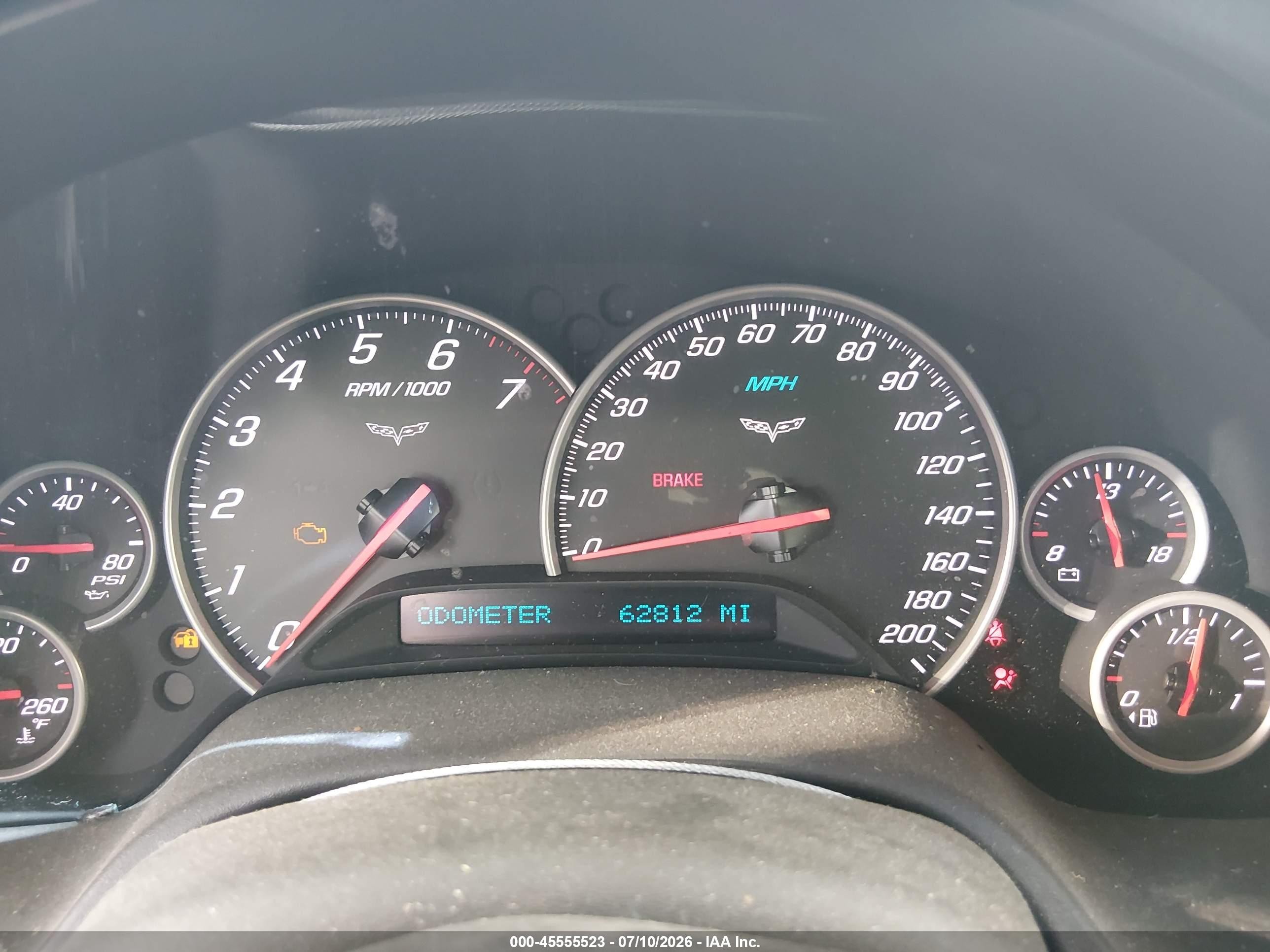 2005 Chevrolet Corvette   Красный vin: 1G1YY24U955109998