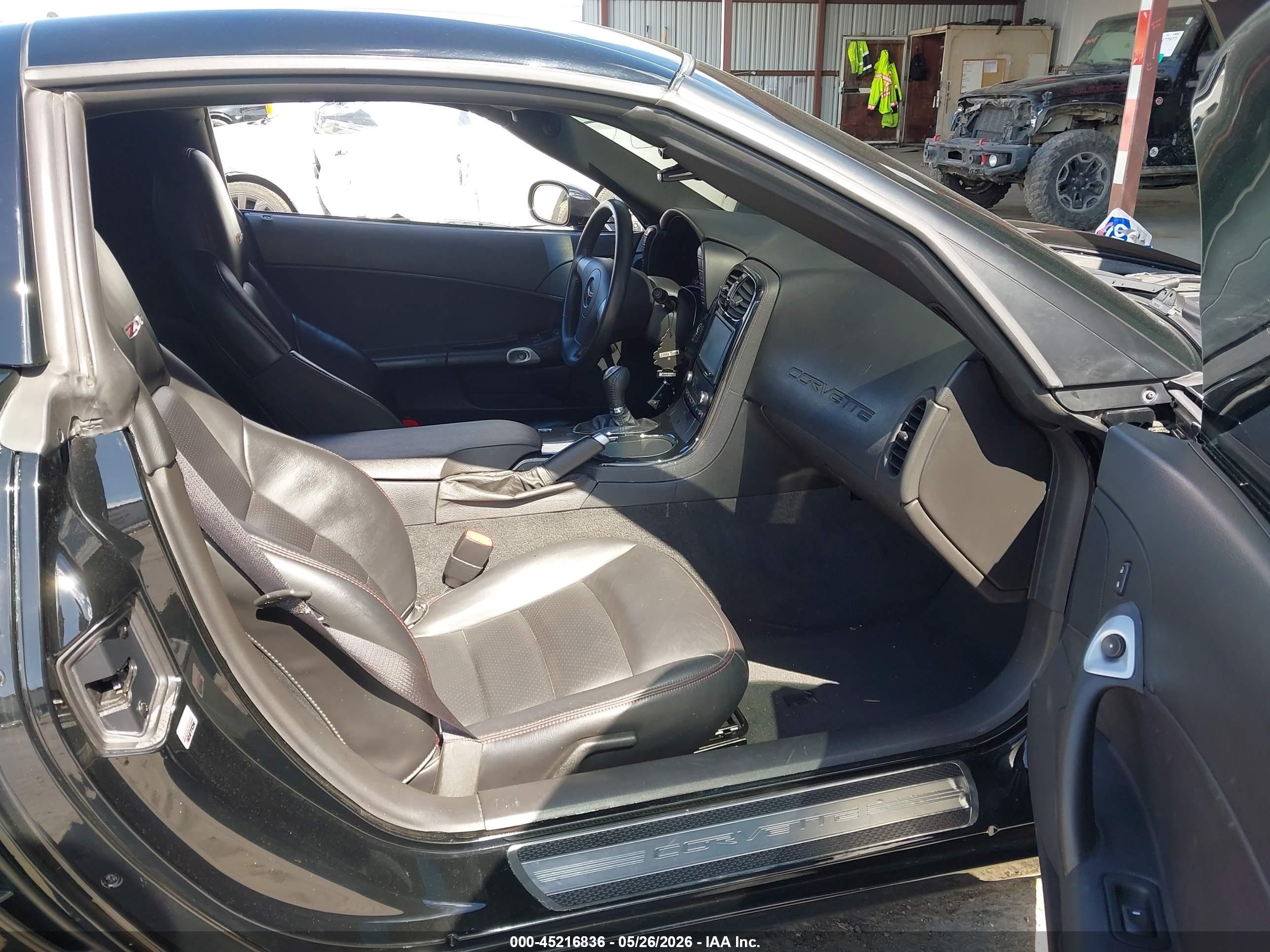 2008 Chevrolet Corvette Z06 Hardtop Black vin: 1G1YY25E385119910