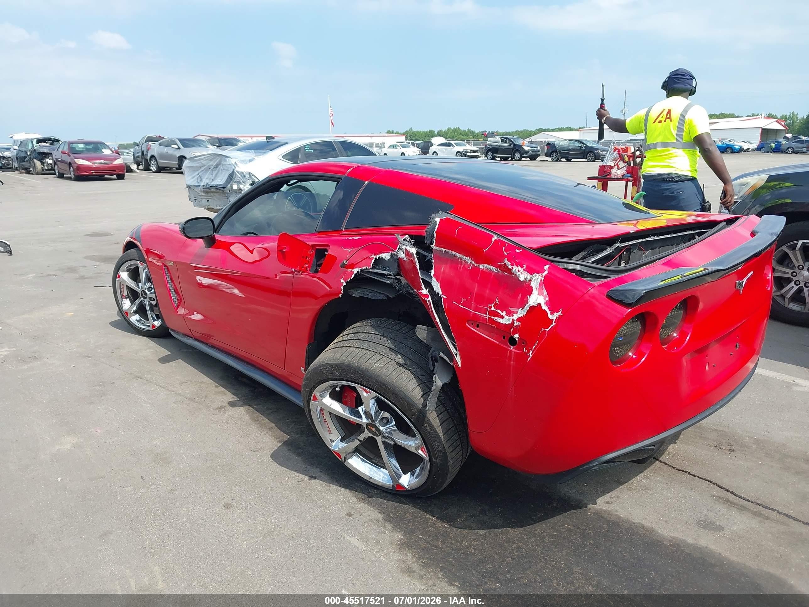 2007 Chevrolet Corvette   Red vin: 1G1YY25U175109141