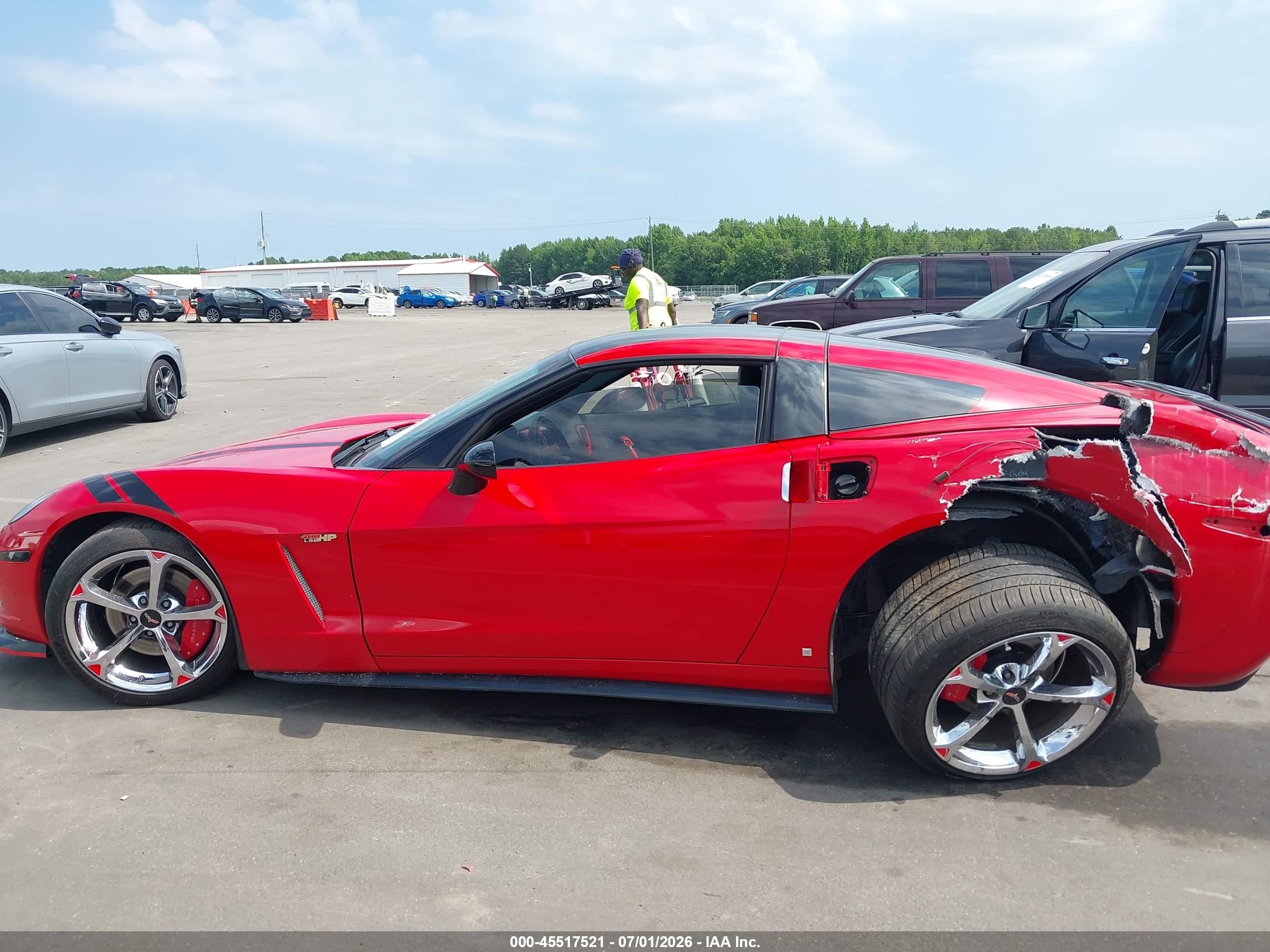 2007 Chevrolet Corvette   Red vin: 1G1YY25U175109141