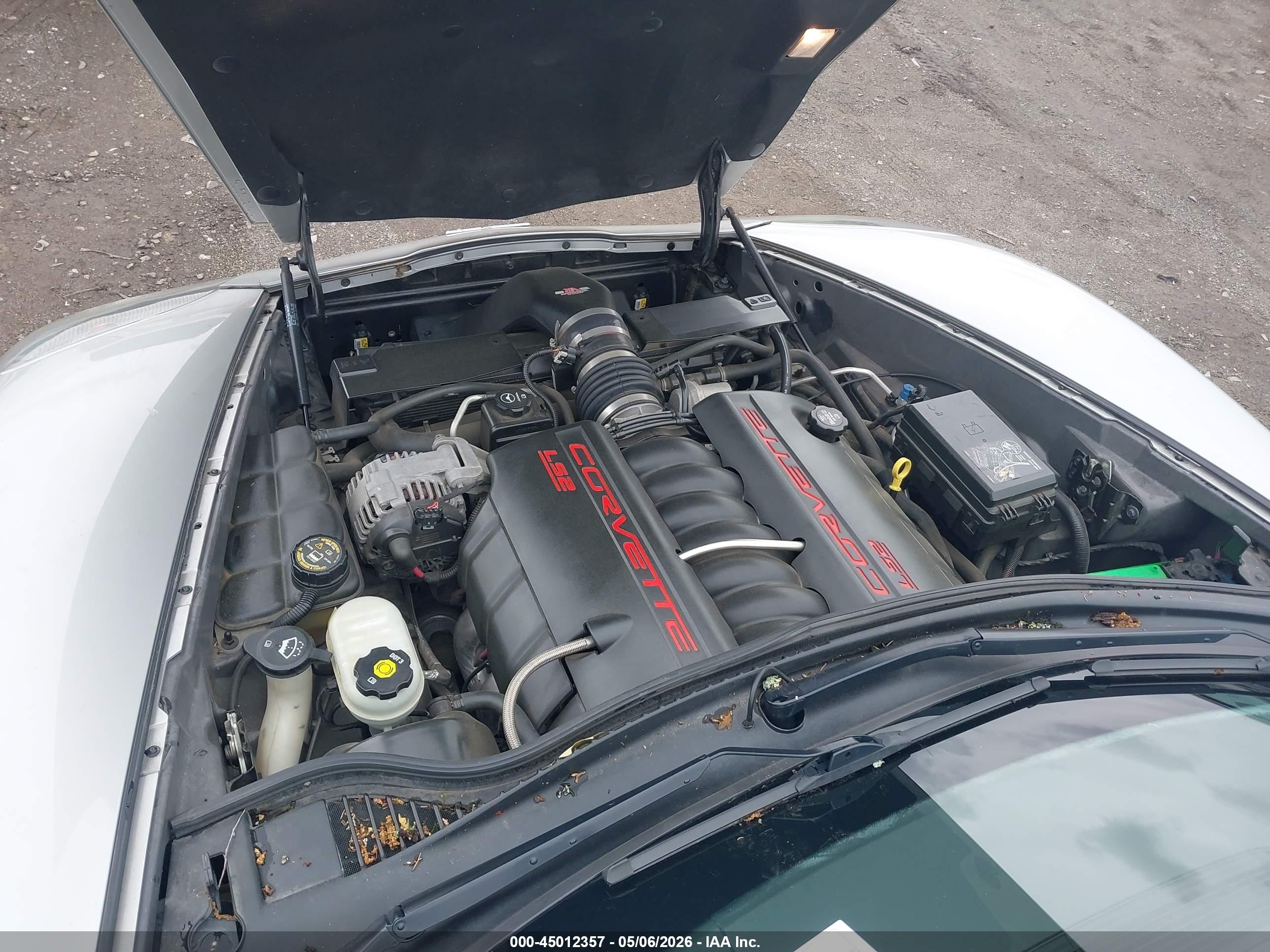 2006 Chevrolet Corvette   Silver vin: 1G1YY25U565118858