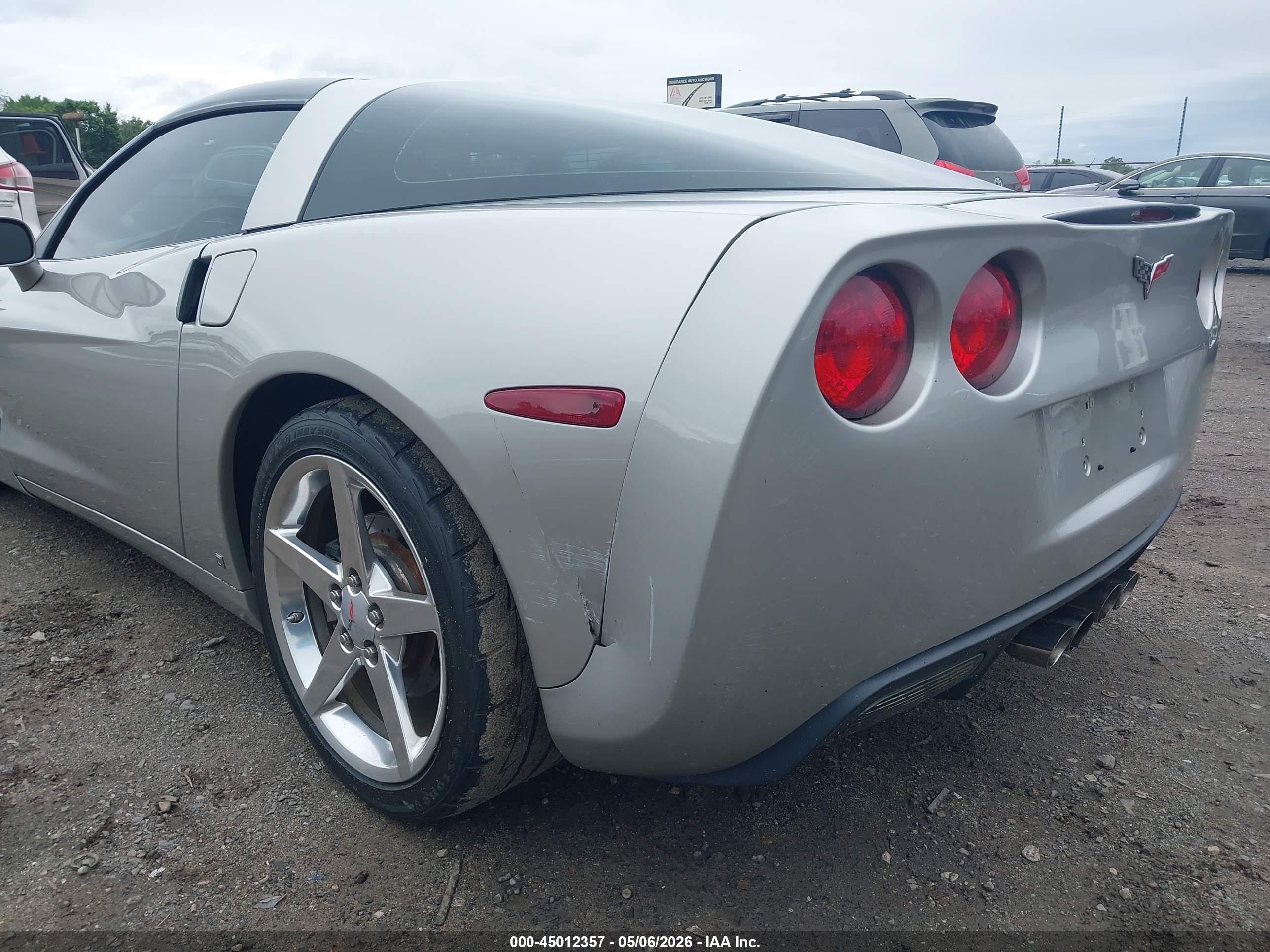 2006 Chevrolet Corvette   Silver vin: 1G1YY25U565118858