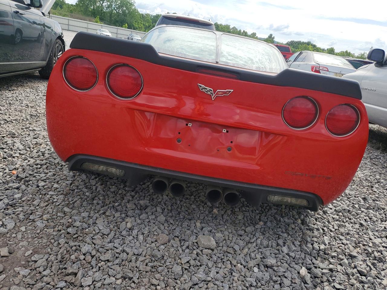 2006 Chevrolet Corvette Red vin: 1G1YY25U665129464
