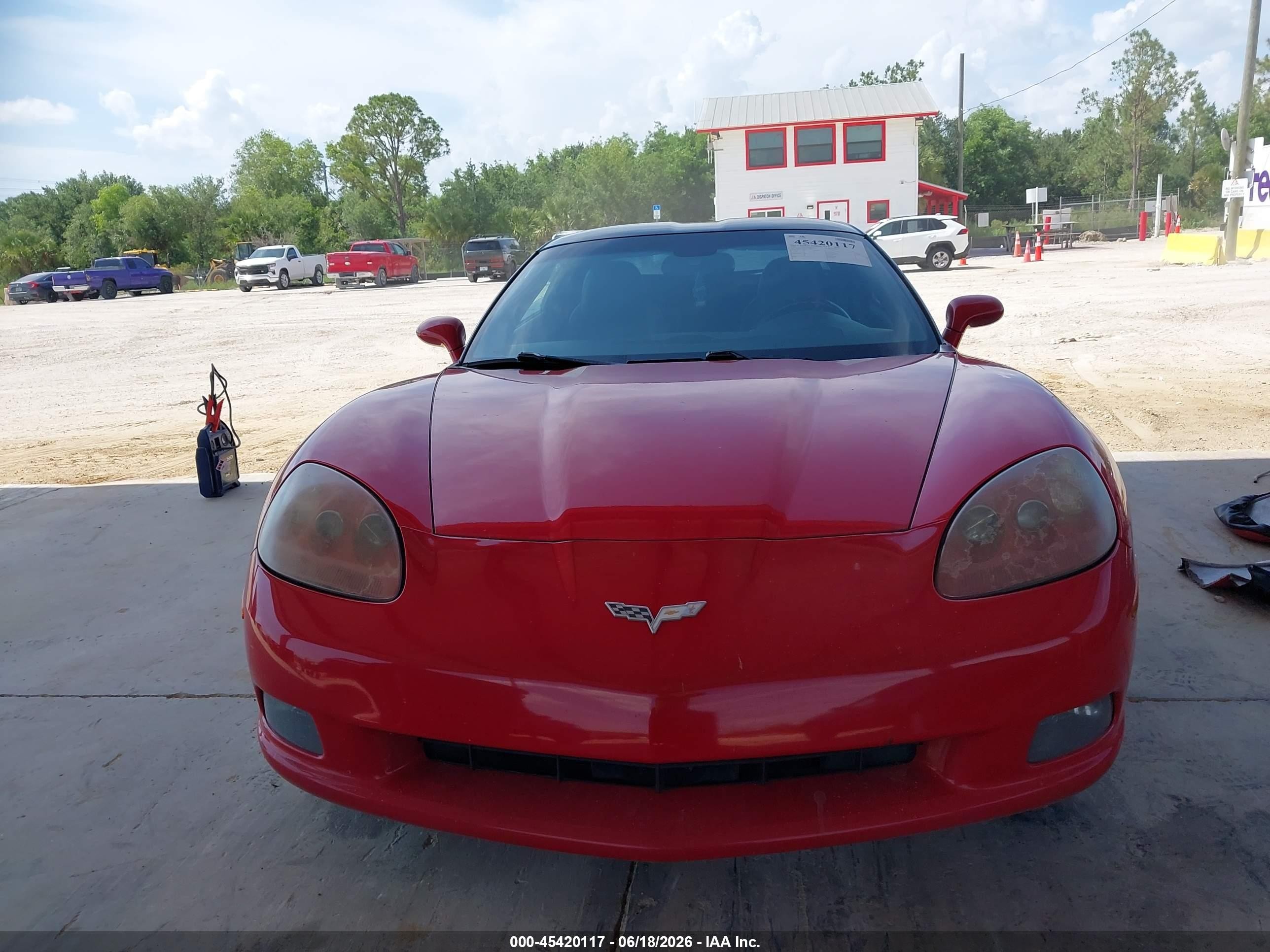 2006 Chevrolet Corvette   Красный vin: 1G1YY25U965133931