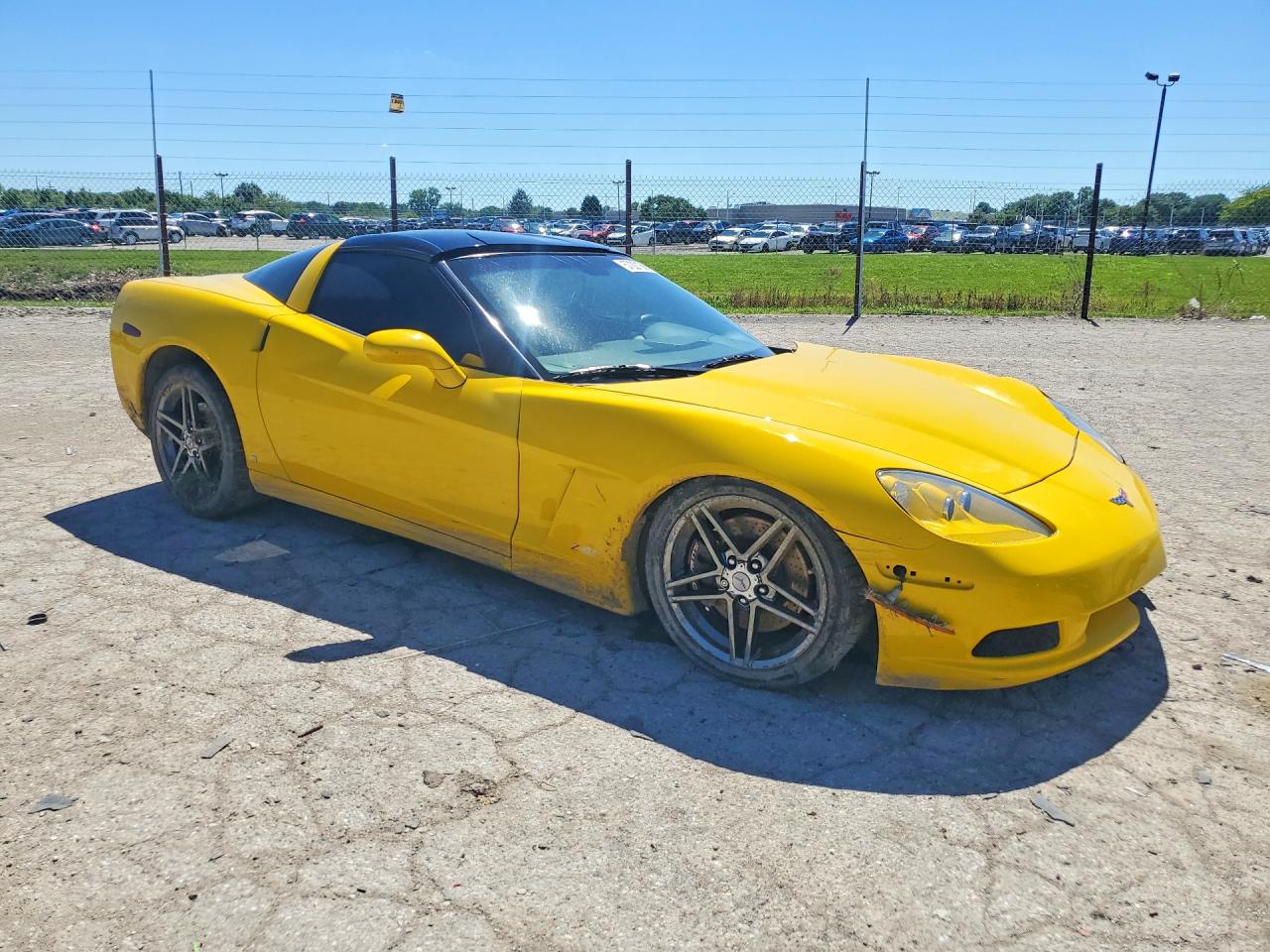 2007 Chevrolet Corvette Желтый vin: 1G1YY25U975124955