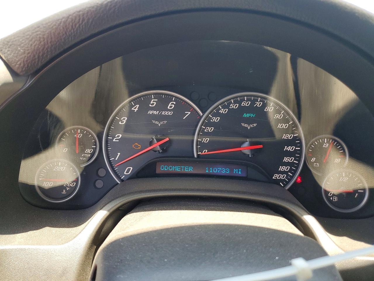 2007 Chevrolet Corvette Red vin: 1G1YY25UX75136290
