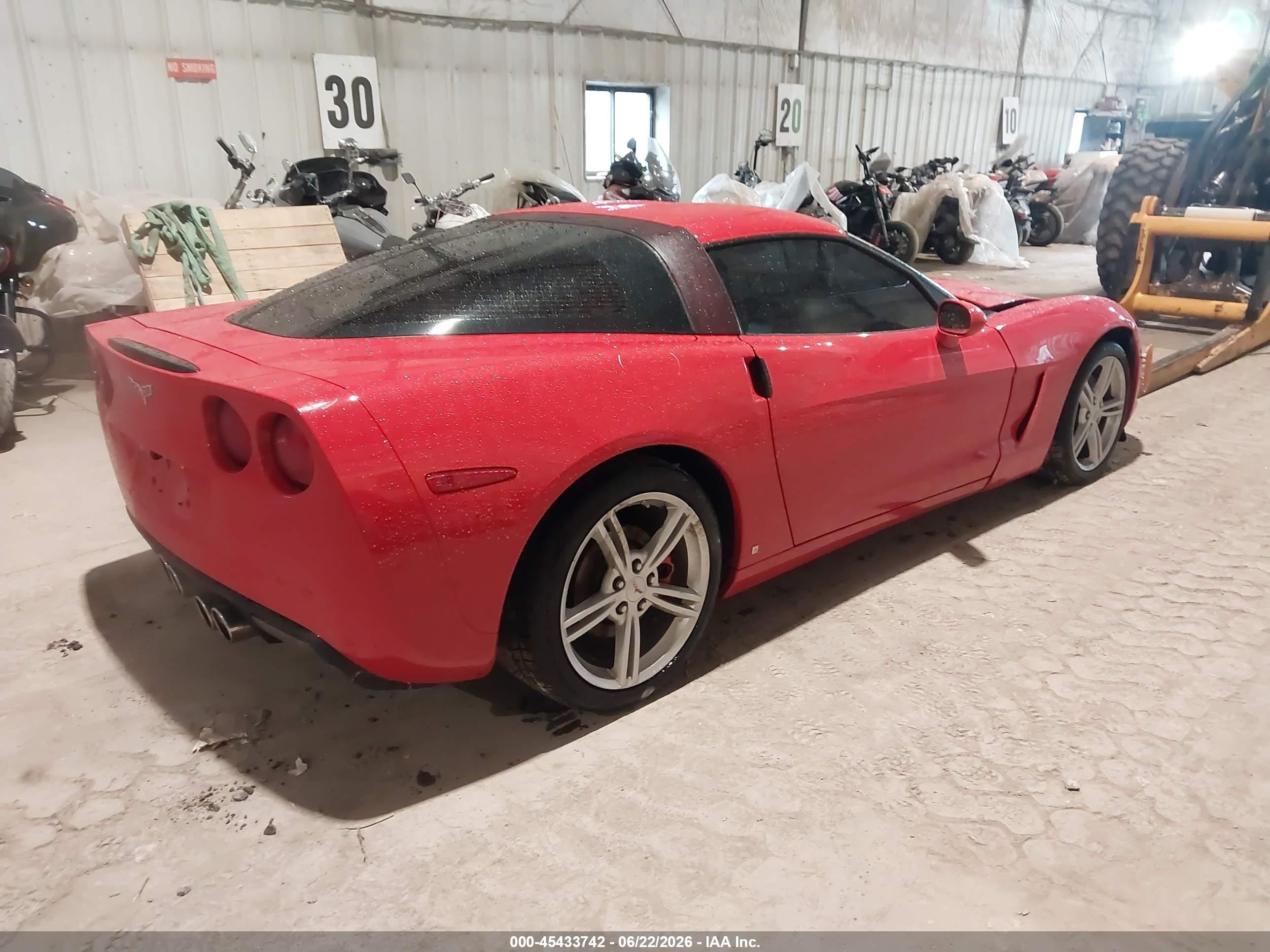2009 Chevrolet Corvette   Red vin: 1G1YY25W395107766