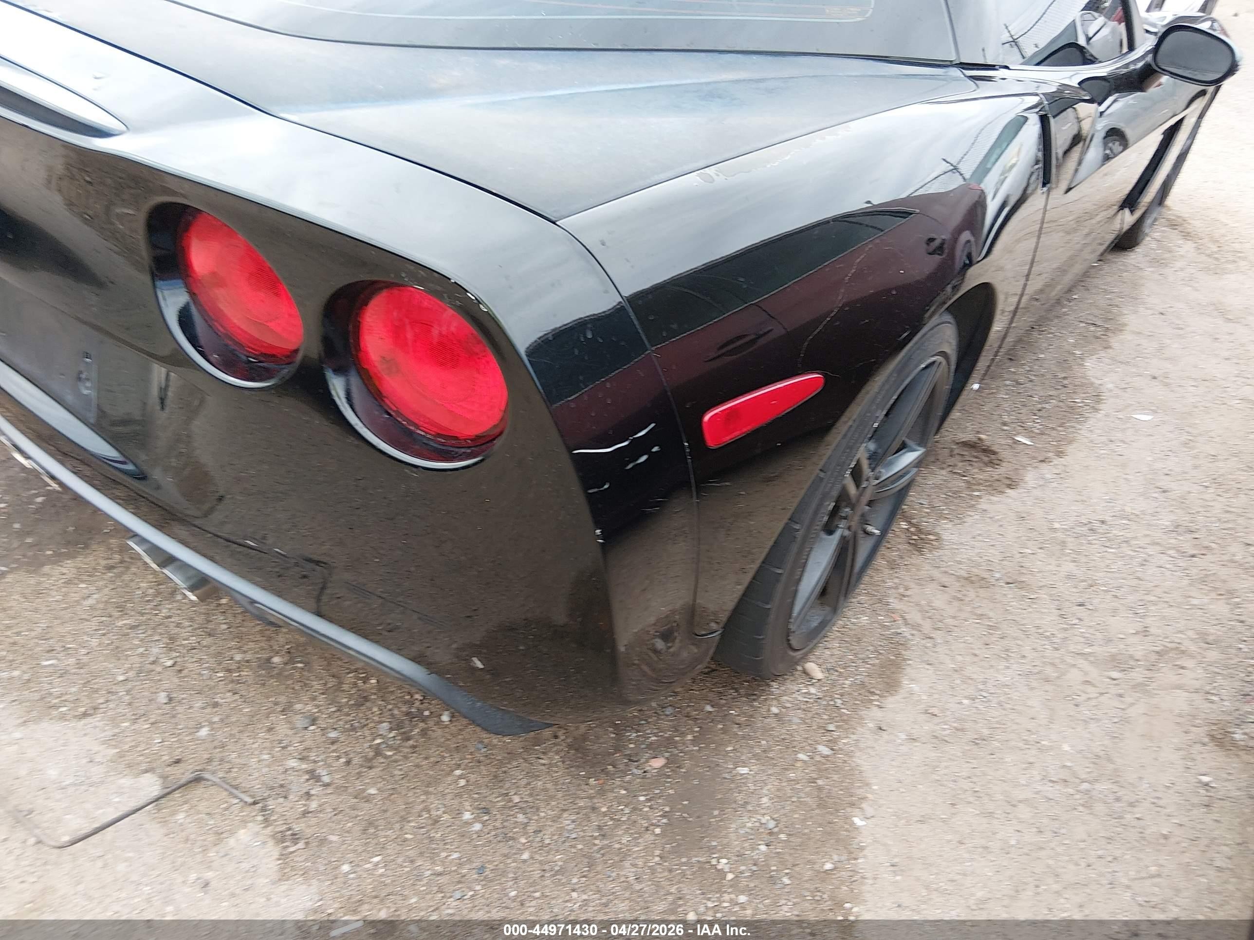 2009 Chevrolet Corvette   Черный vin: 1G1YY25W395114071