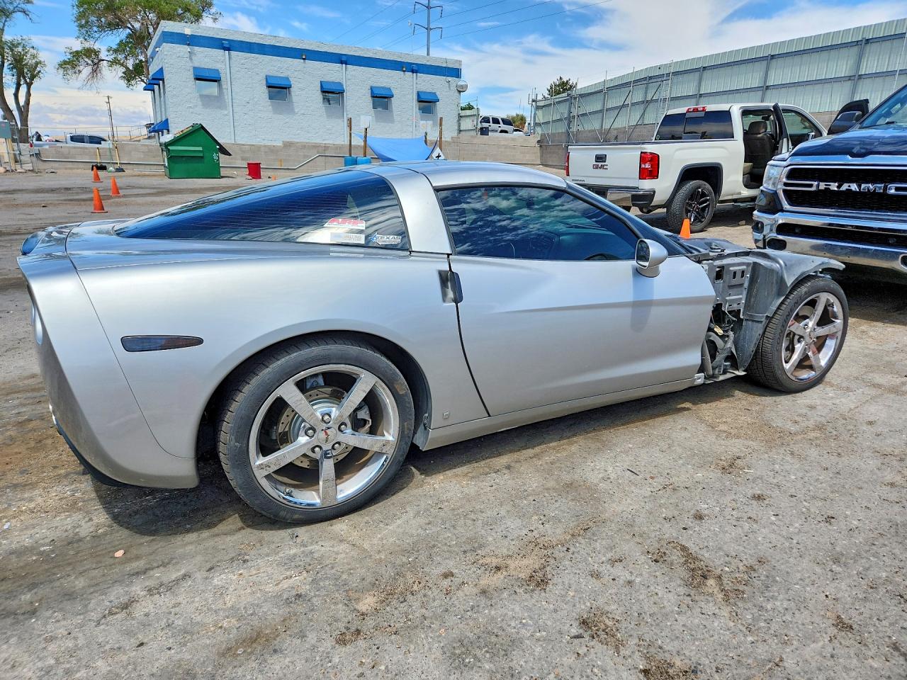 2008 Chevrolet Corvette Silver vin: 1G1YY25W985102277