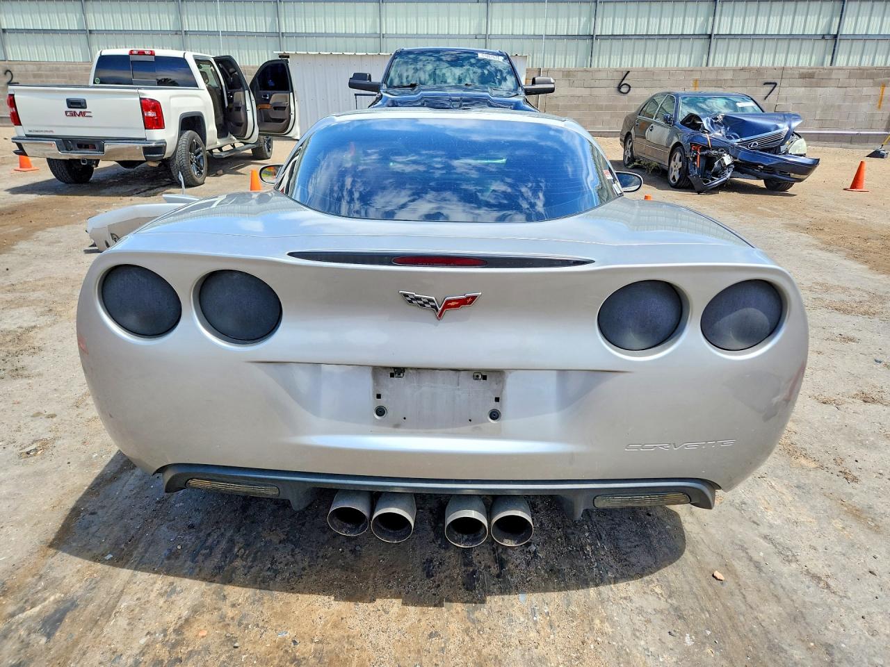 2008 Chevrolet Corvette Silver vin: 1G1YY25W985102277