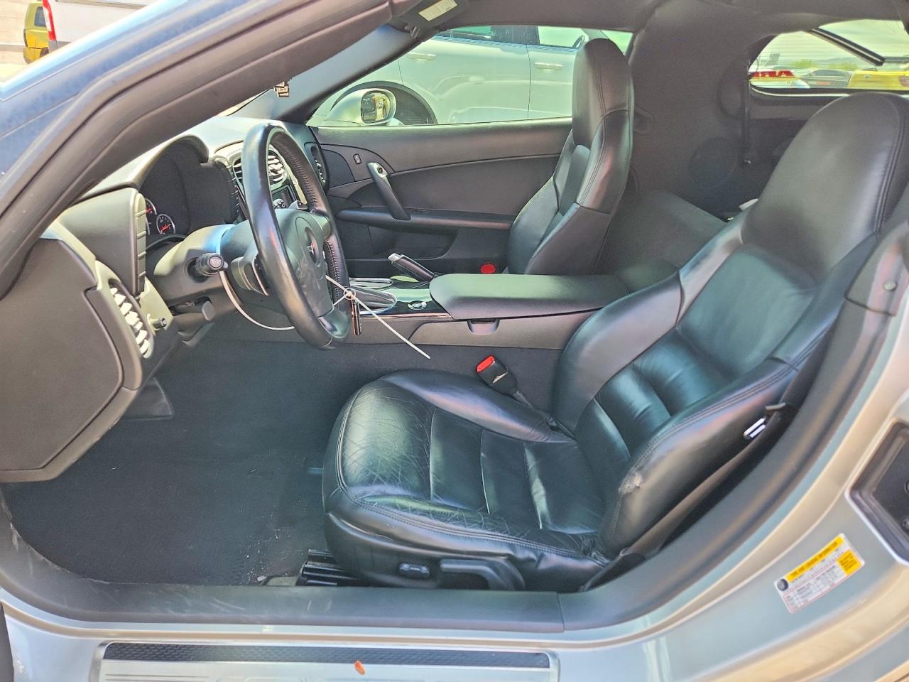 2008 Chevrolet Corvette Silver vin: 1G1YY25W985102277