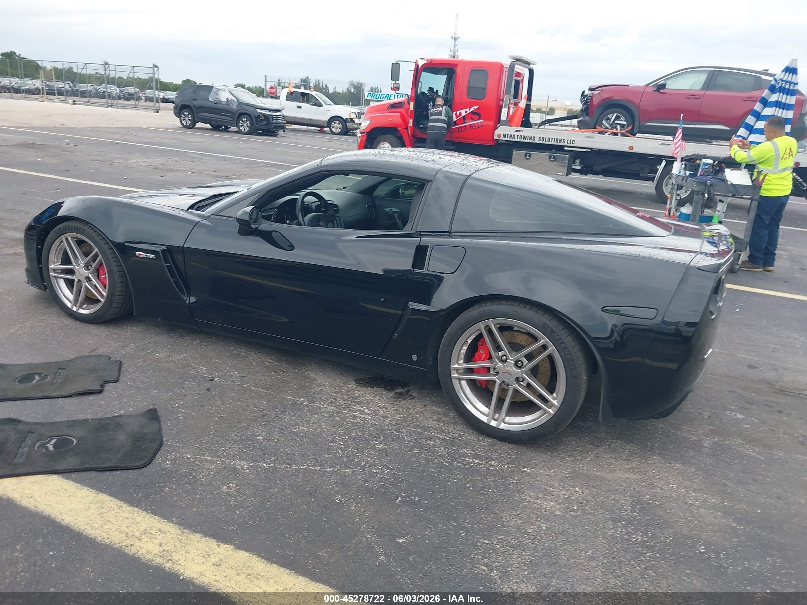 2007 Chevrolet Corvette Z06 Hardtop Black vin: 1G1YY26E075119280
