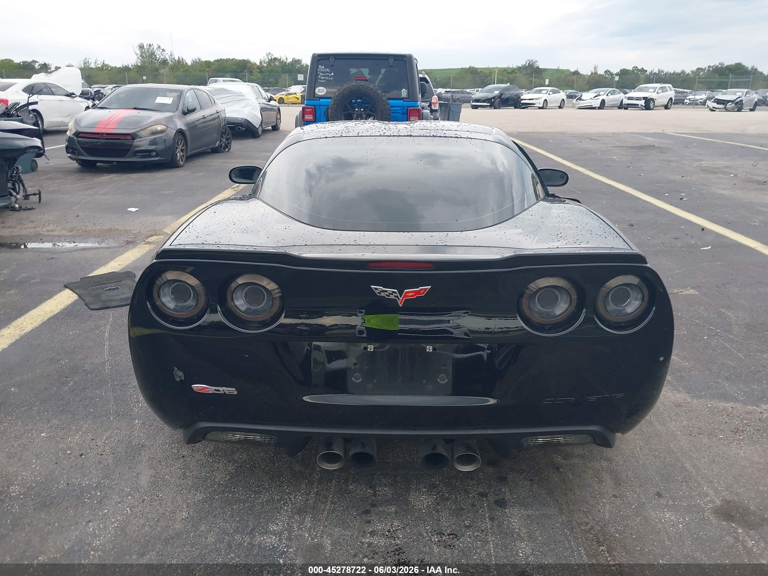 2007 Chevrolet Corvette Z06 Hardtop Black vin: 1G1YY26E075119280
