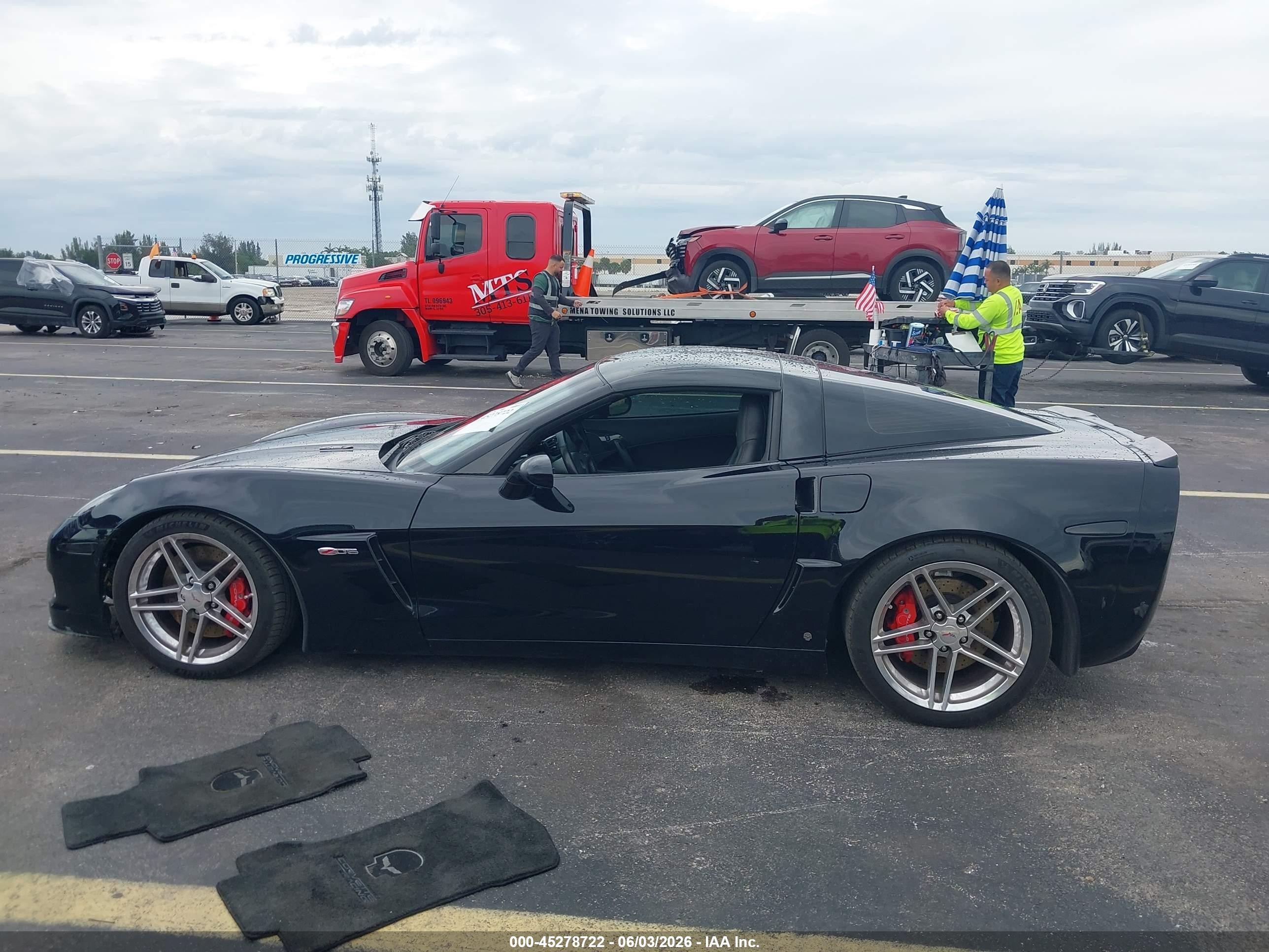 2007 Chevrolet Corvette Z06 Hardtop Black vin: 1G1YY26E075119280