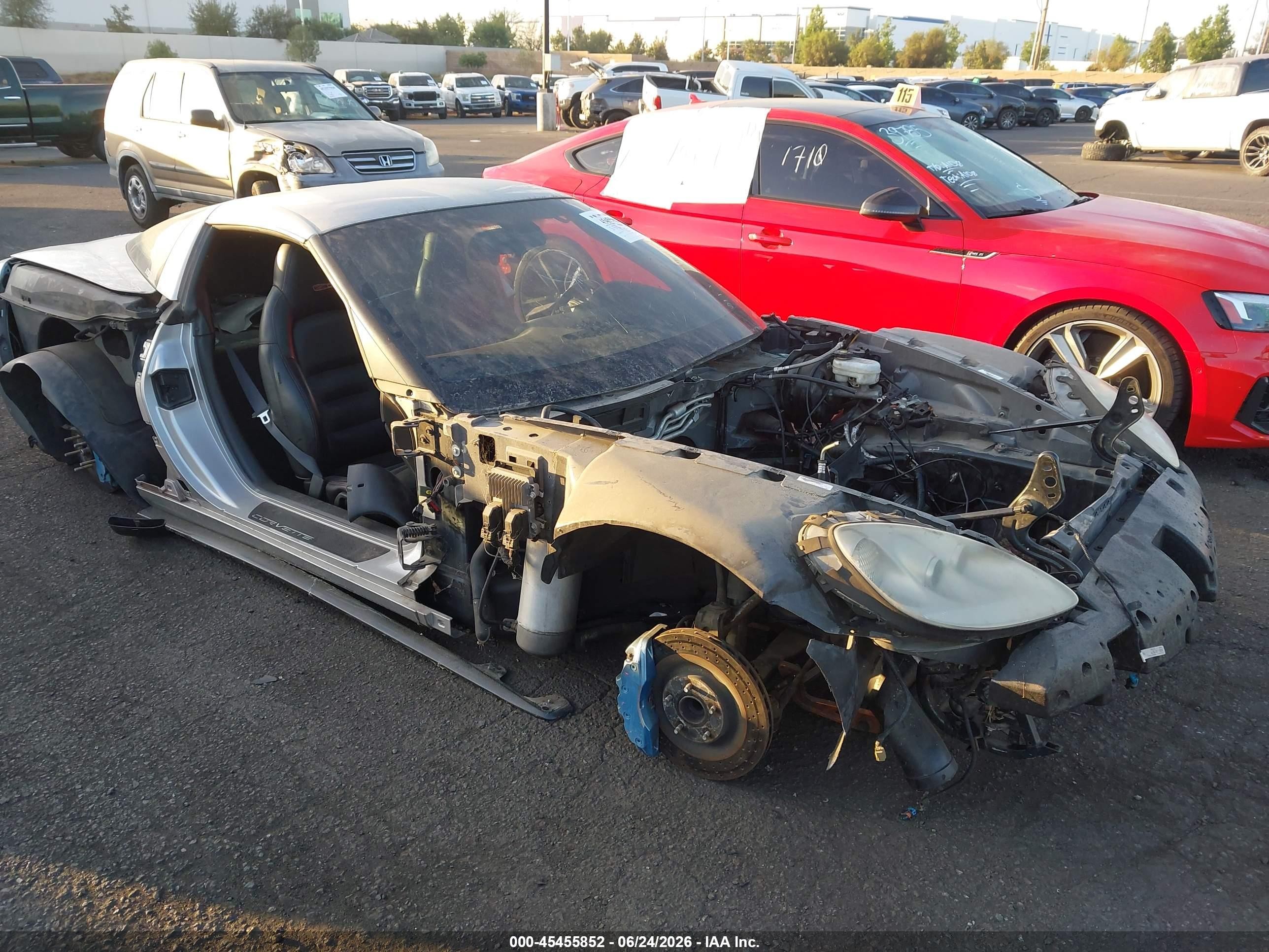 2006 Chevrolet Corvette Z06 Hardtop Silver vin: 1G1YY26E265116203