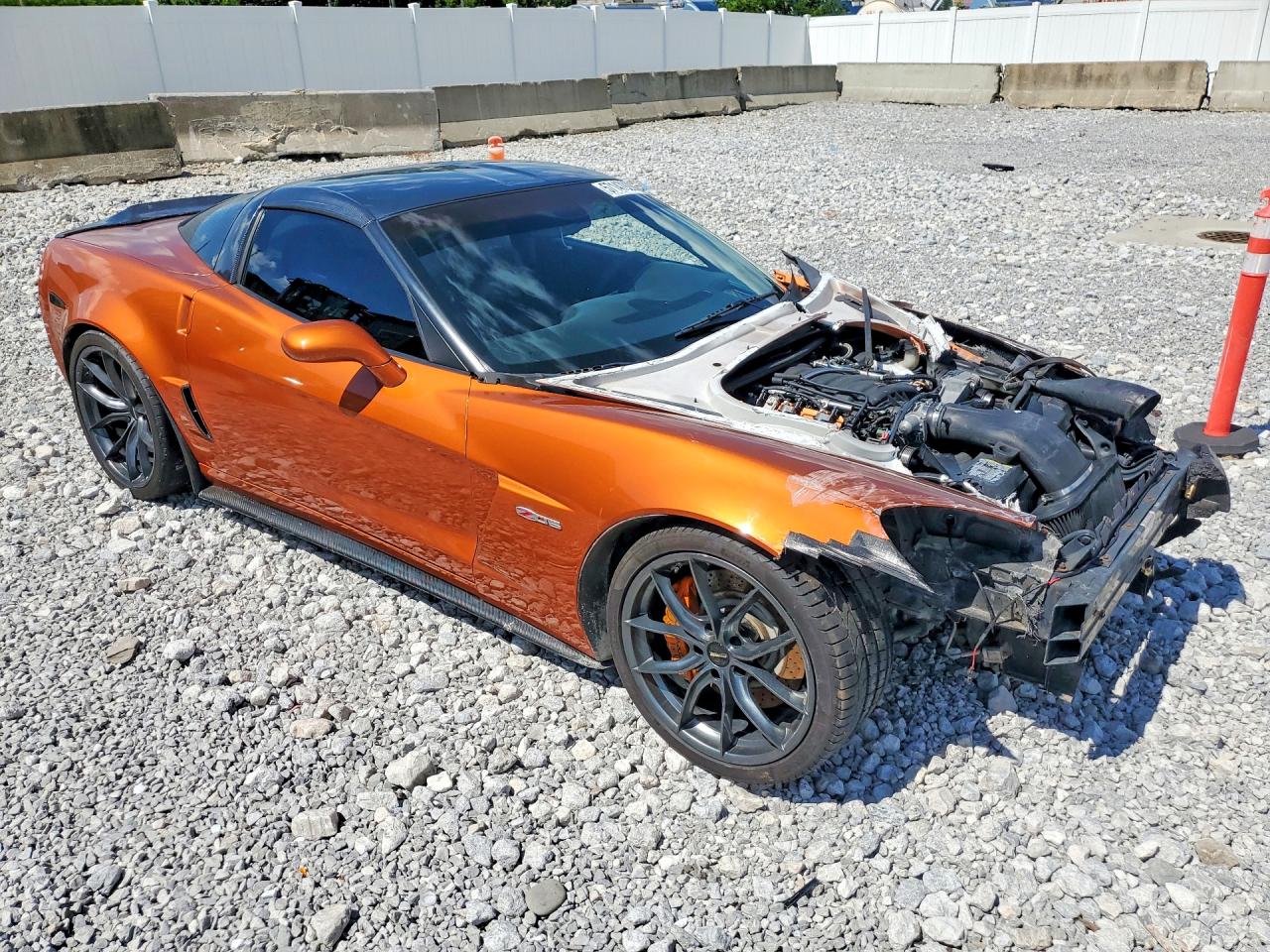 2007 Chevrolet Corvette Z06 Orange vin: 1G1YY26E275125825