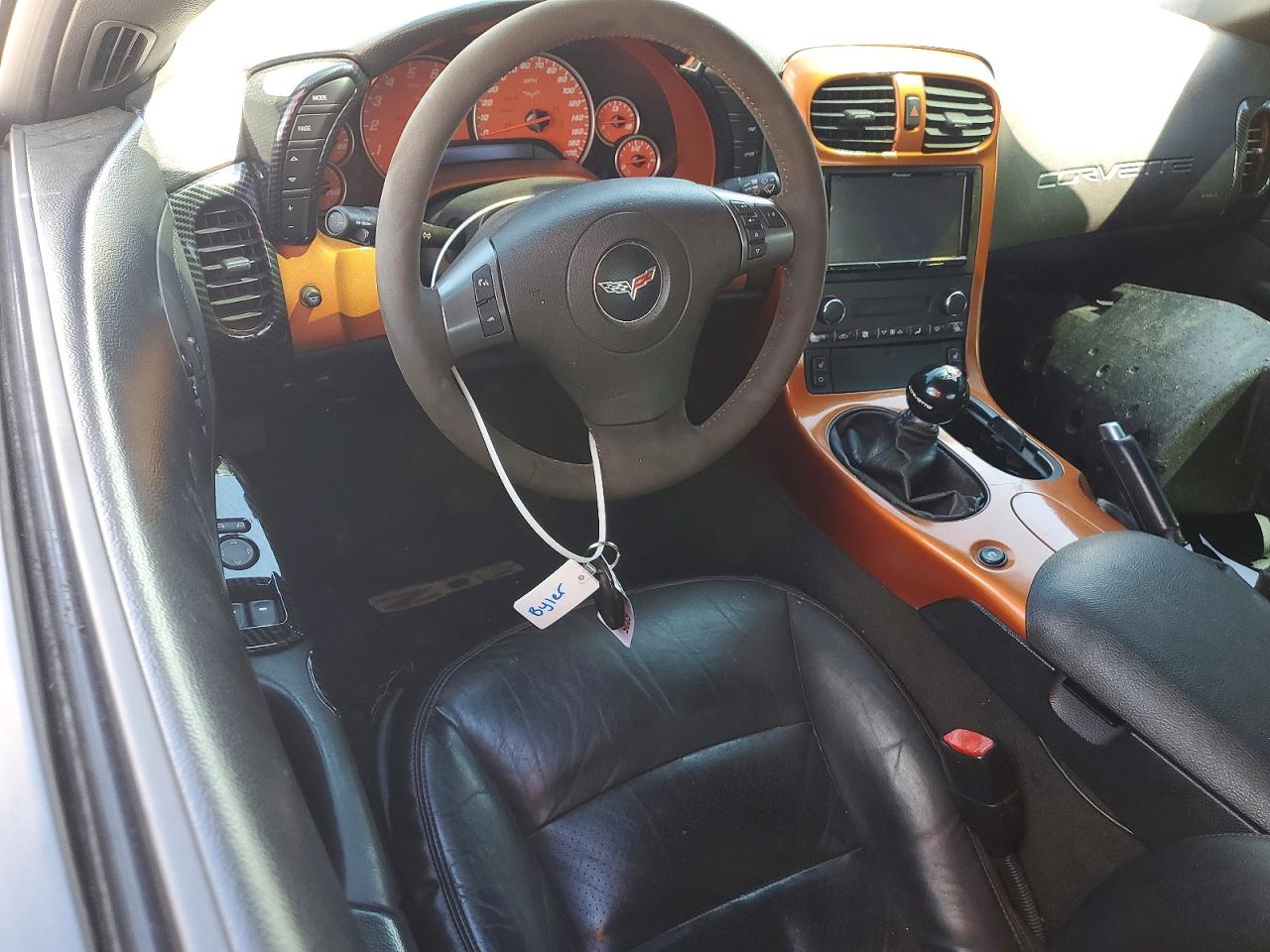 2007 Chevrolet Corvette Z06 Orange vin: 1G1YY26E275125825