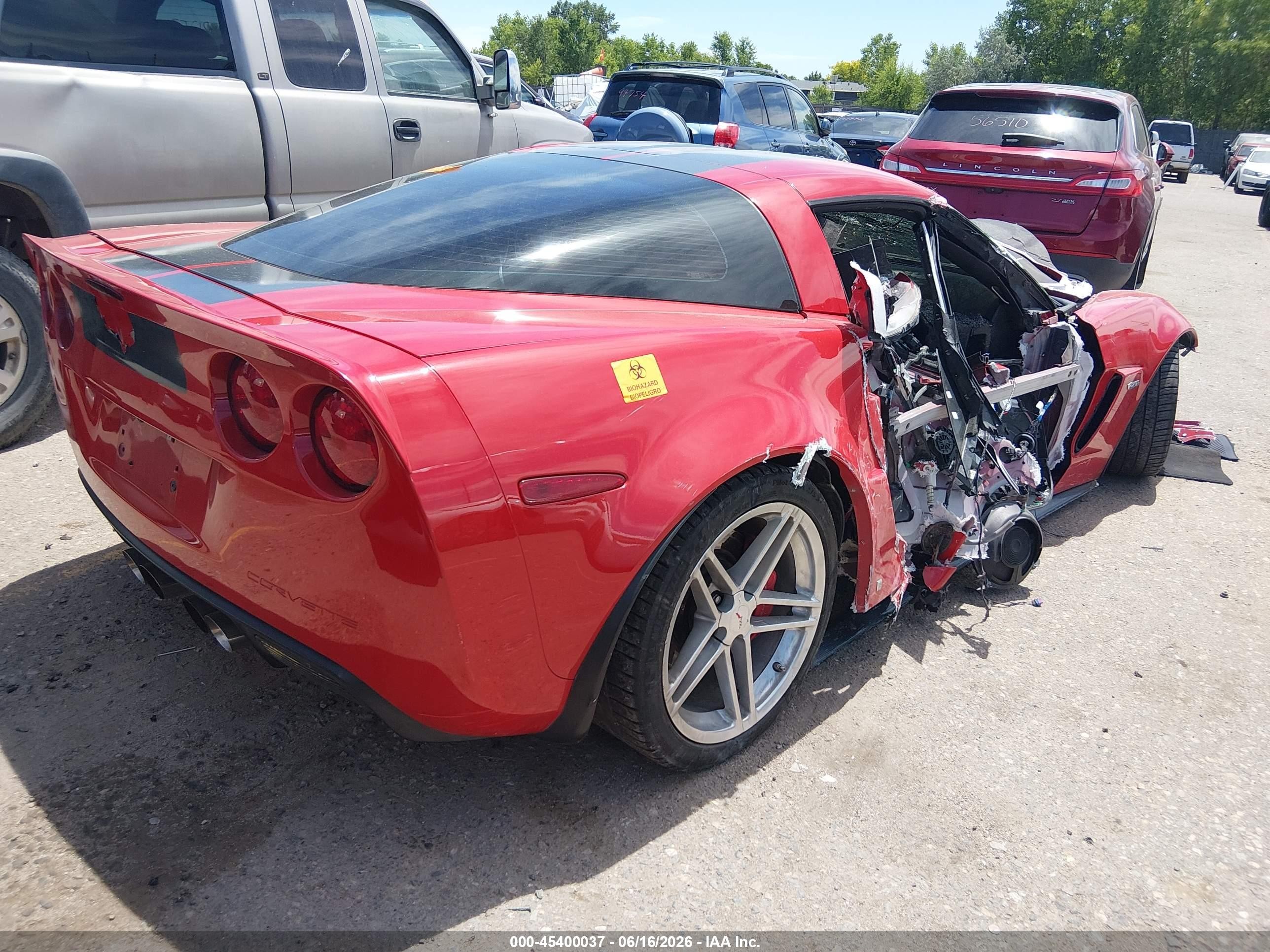 2007 Chevrolet Corvette Z06 Hardtop Red vin: 1G1YY26E375102263