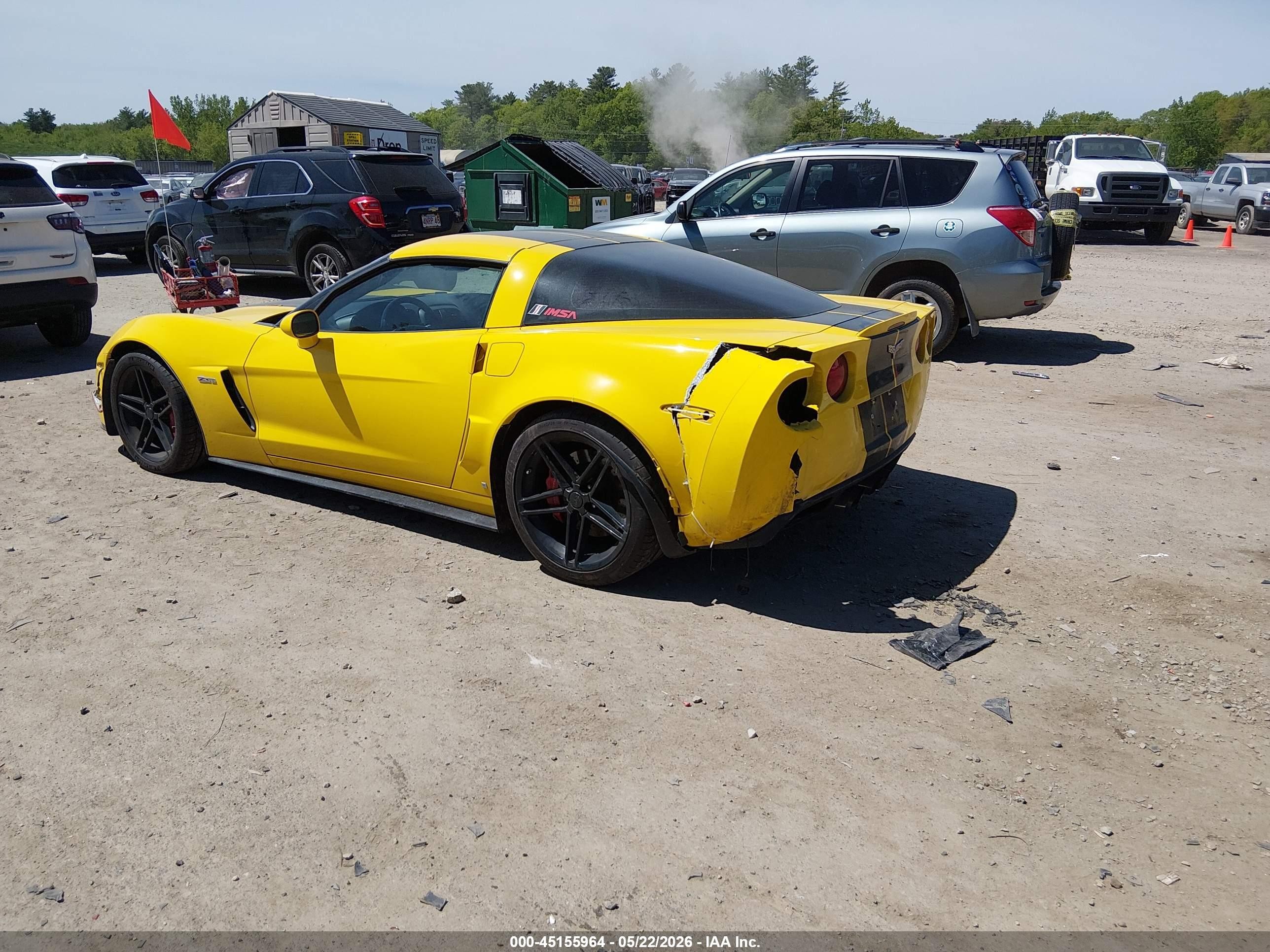 2006 Chevrolet Corvette Z06 Hardtop Yellow vin: 1G1YY26E665118875