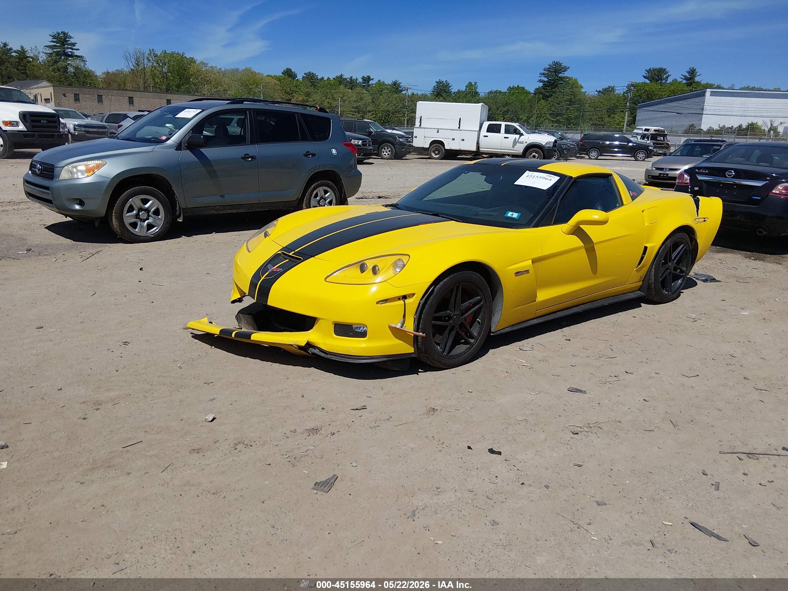 2006 Chevrolet Corvette Z06 Hardtop Yellow vin: 1G1YY26E665118875
