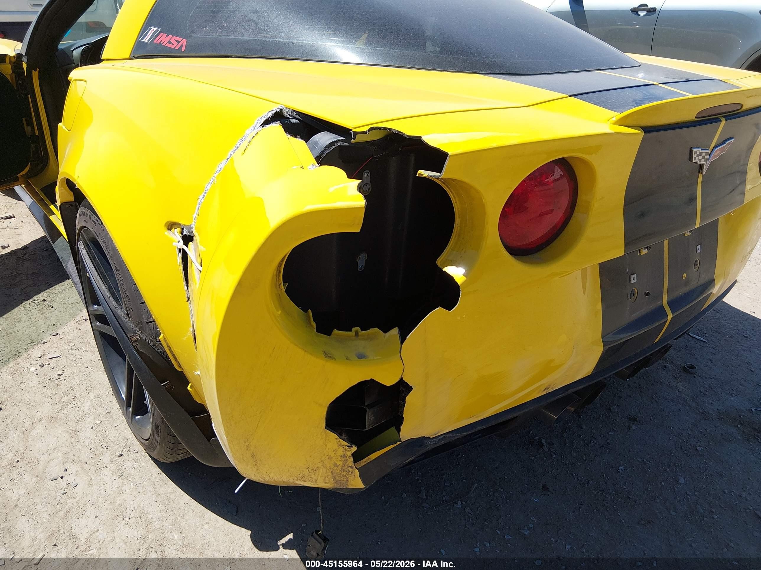 2006 Chevrolet Corvette Z06 Hardtop Yellow vin: 1G1YY26E665118875