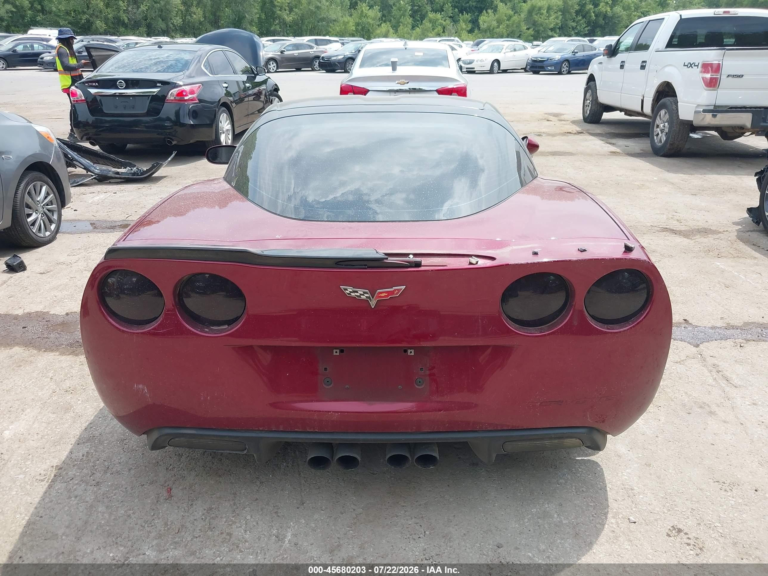 2006 Chevrolet Corvette   Red vin: 1G1YY26U265129265
