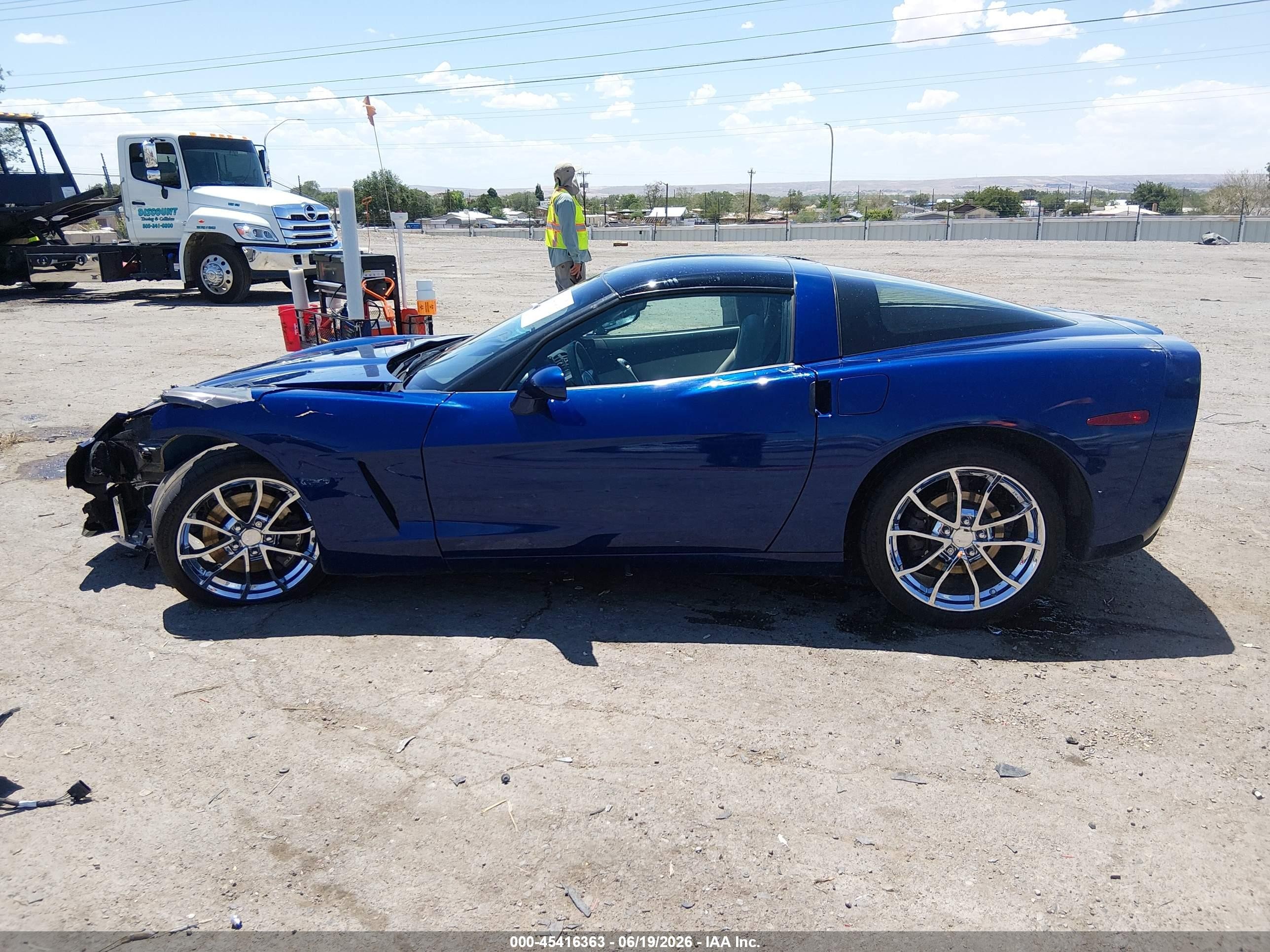 2006 Chevrolet Corvette   Blue vin: 1G1YY26U365126469