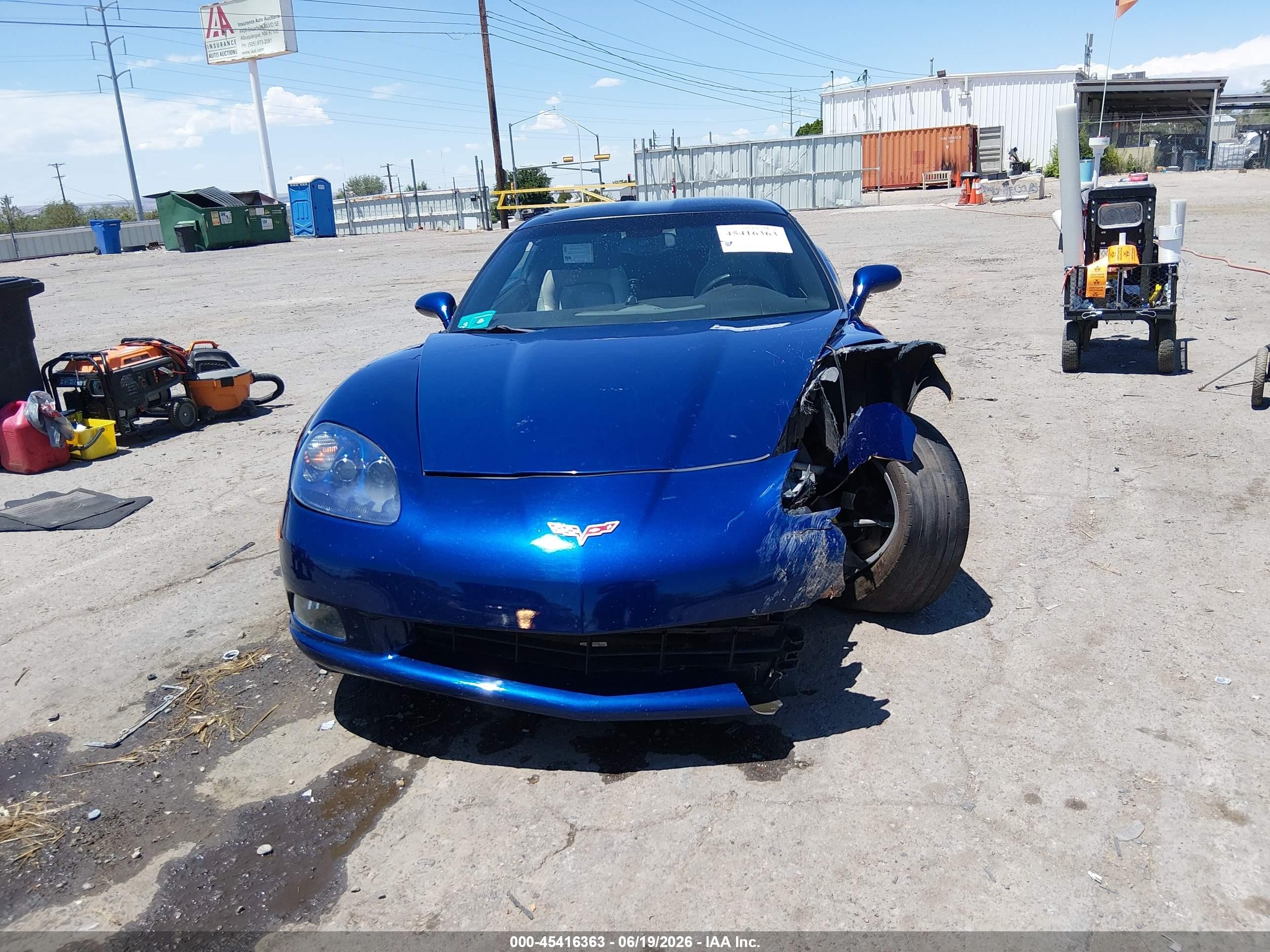2006 Chevrolet Corvette   Blue vin: 1G1YY26U365126469