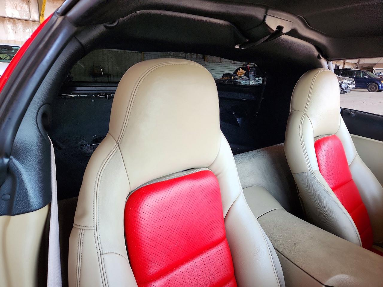 2006 Chevrolet Corvette Red vin: 1G1YY26U465130711